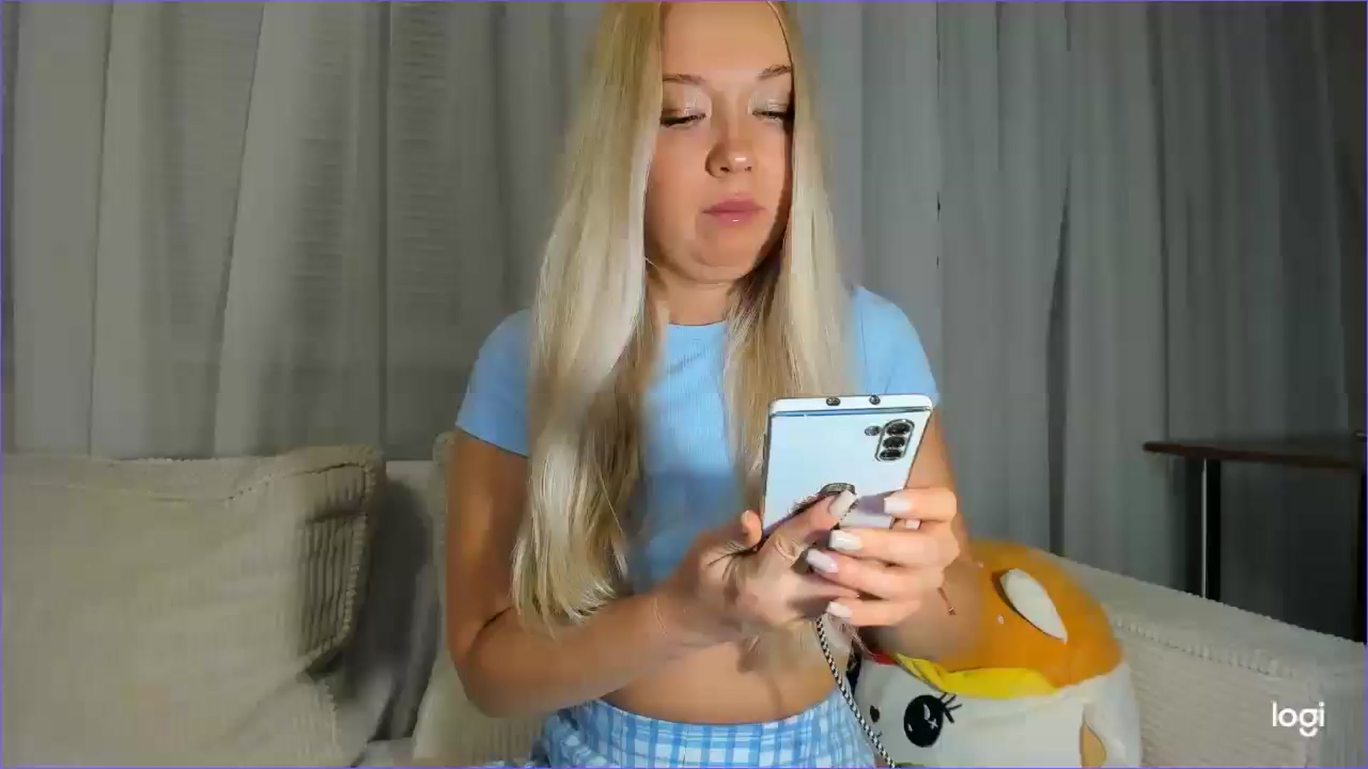 Gallery image thumbnail from FlamingoDream's myfreecams stream on, 09/10/2025, 20:23 image 20 of 20