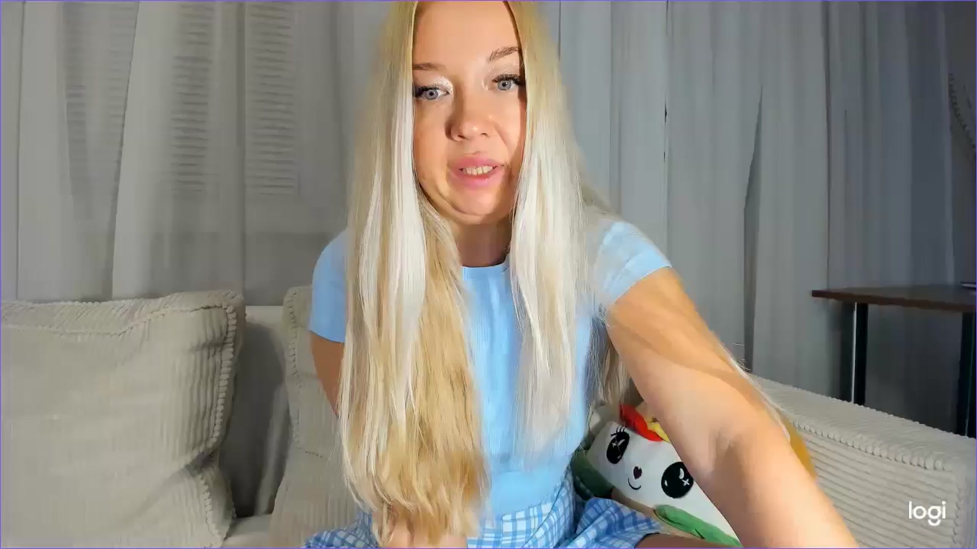 Gallery image thumbnail from FlamingoDream's myfreecams stream on, 09/10/2025, 23:00 image 18 of 20