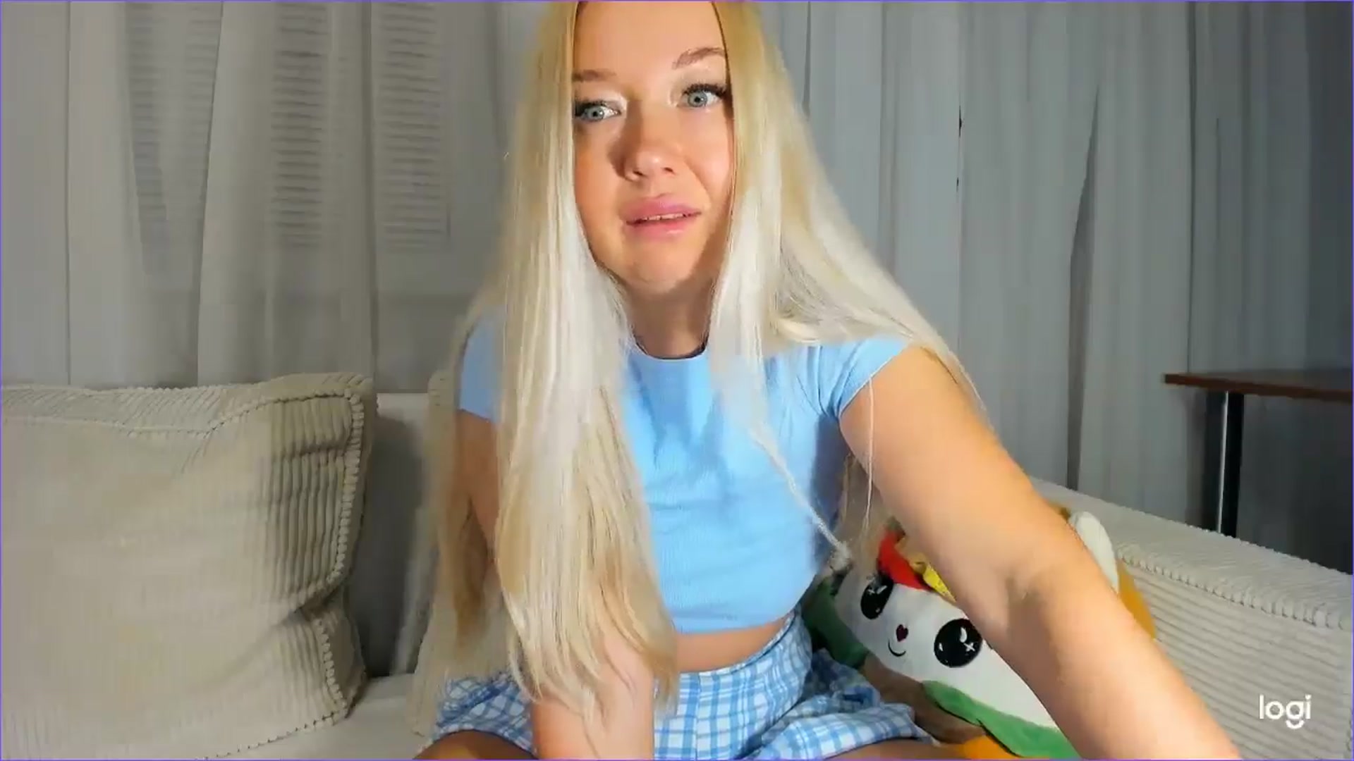 Gallery image thumbnail from FlamingoDream's myfreecams stream on, 09/10/2025, 23:00 image 4 of 20