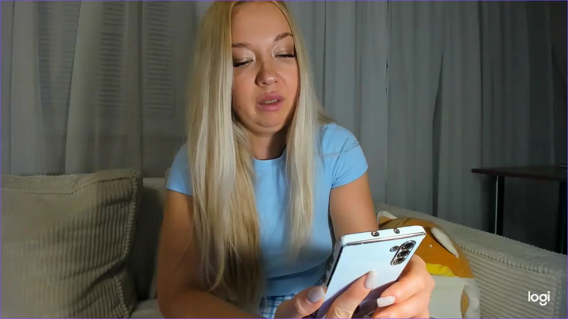 Gallery image thumbnail from FlamingoDream's myfreecams stream on, 09/10/2025, 23:00 image 17 of 20