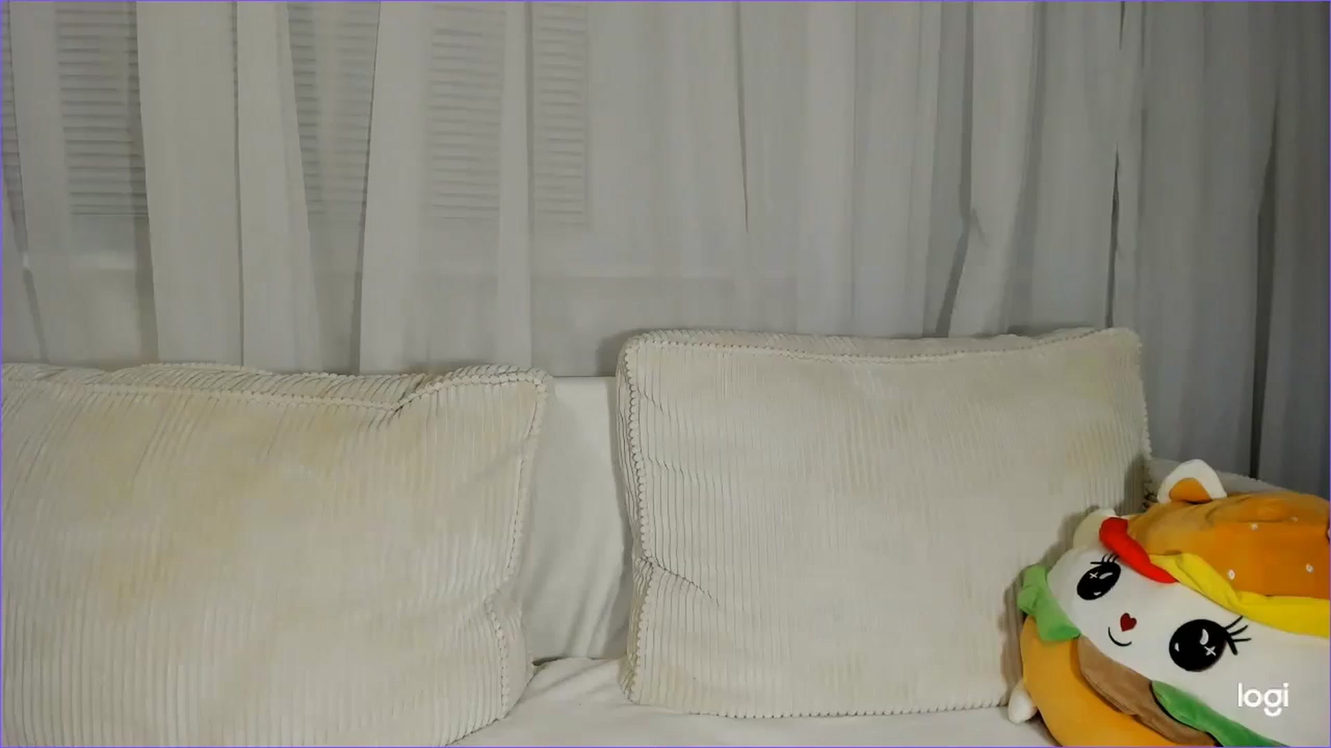 Gallery image thumbnail from FlamingoDream's myfreecams stream on, 09/13/2025, 24:00 image 13 of 20