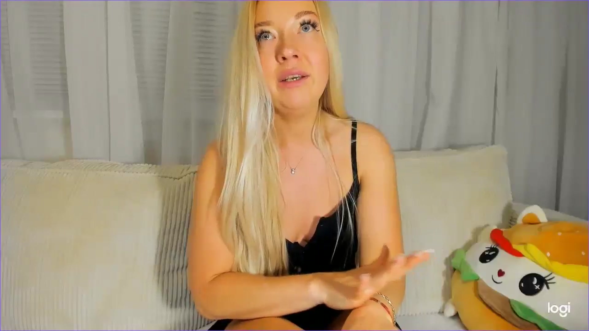 Gallery image thumbnail from FlamingoDream's myfreecams stream on, 09/13/2025, 24:22 image 20 of 20