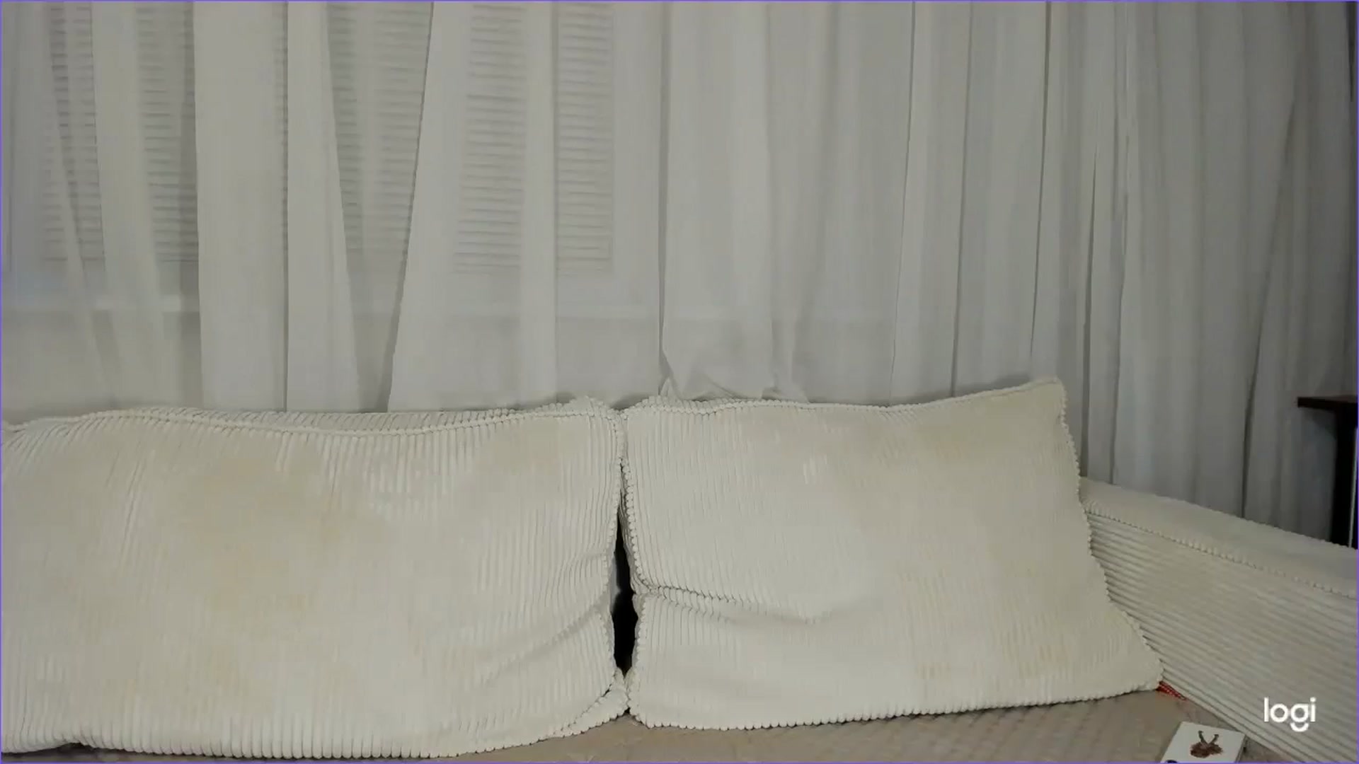 Gallery image thumbnail from FlamingoDream's myfreecams stream on, 10/01/2025, 01:29 image 15 of 20