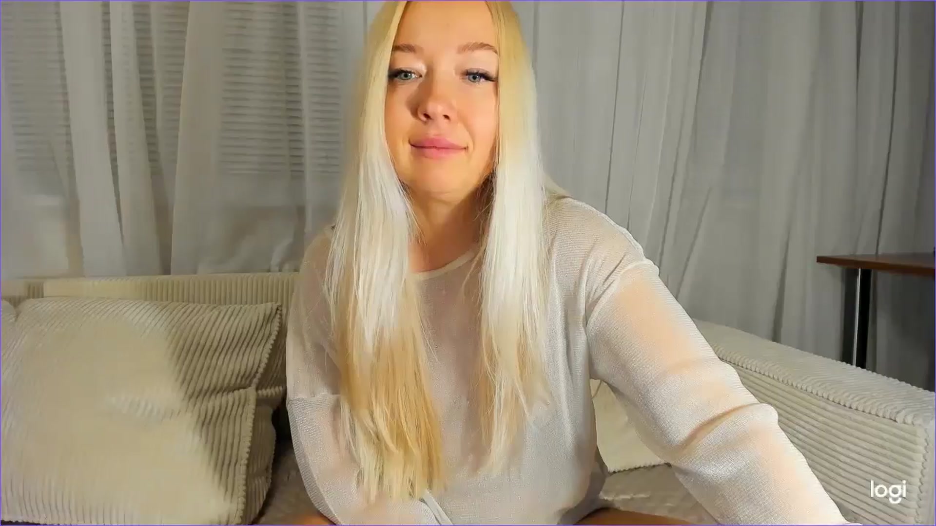 Gallery image thumbnail from FlamingoDream's myfreecams stream on, 10/03/2025, 22:46 image 19 of 20