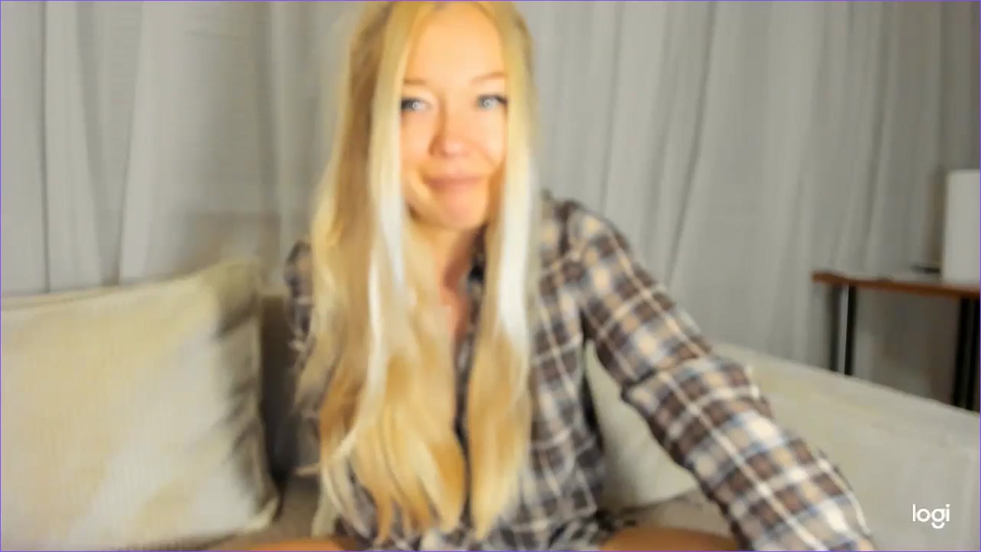 Gallery image thumbnail from FlamingoDream's myfreecams stream on, 10/07/2025, 02:24 image 16 of 20