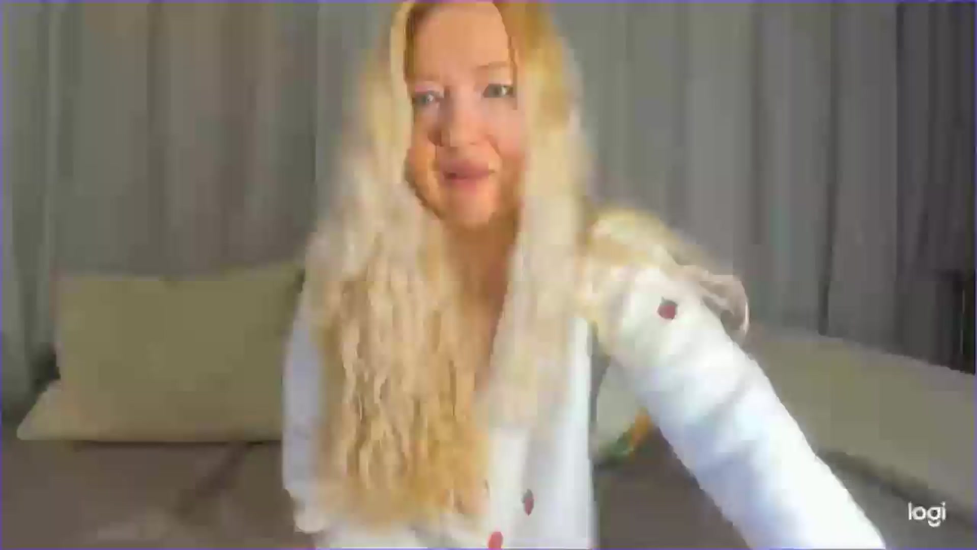 Gallery image thumbnail from FlamingoDream's myfreecams stream on, 11/11/2025, 22:05 image 6 of 20