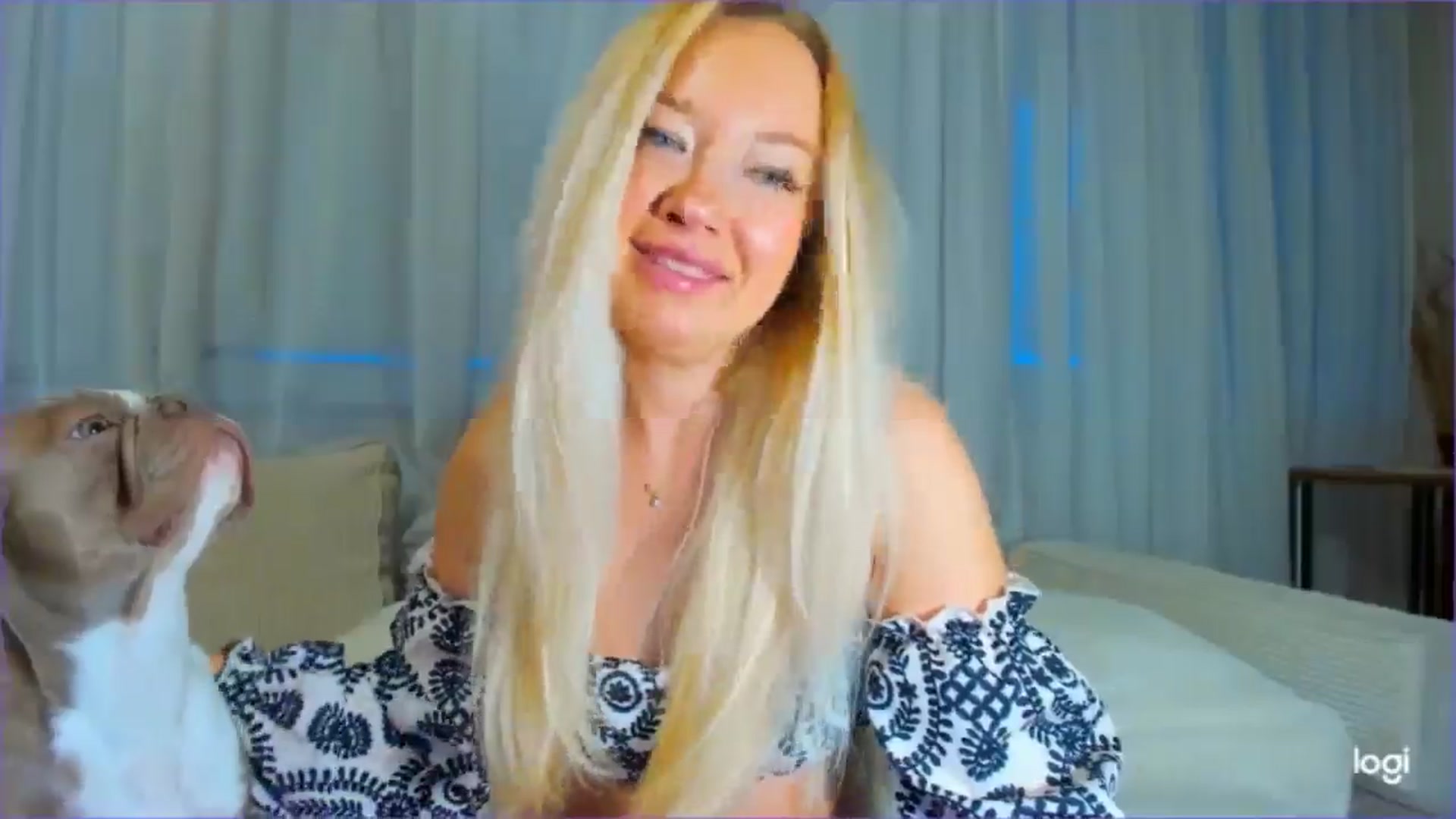 Gallery image thumbnail from FlamingoDream's myfreecams stream on, 12/03/2025, 14:57 image 17 of 20