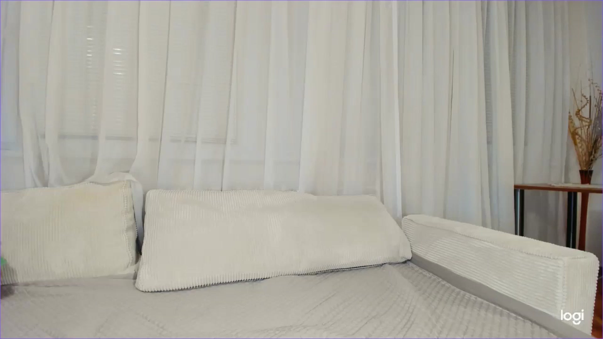 Gallery image thumbnail from FlamingoDream's myfreecams stream on, 12/03/2025, 22:50 image 15 of 20