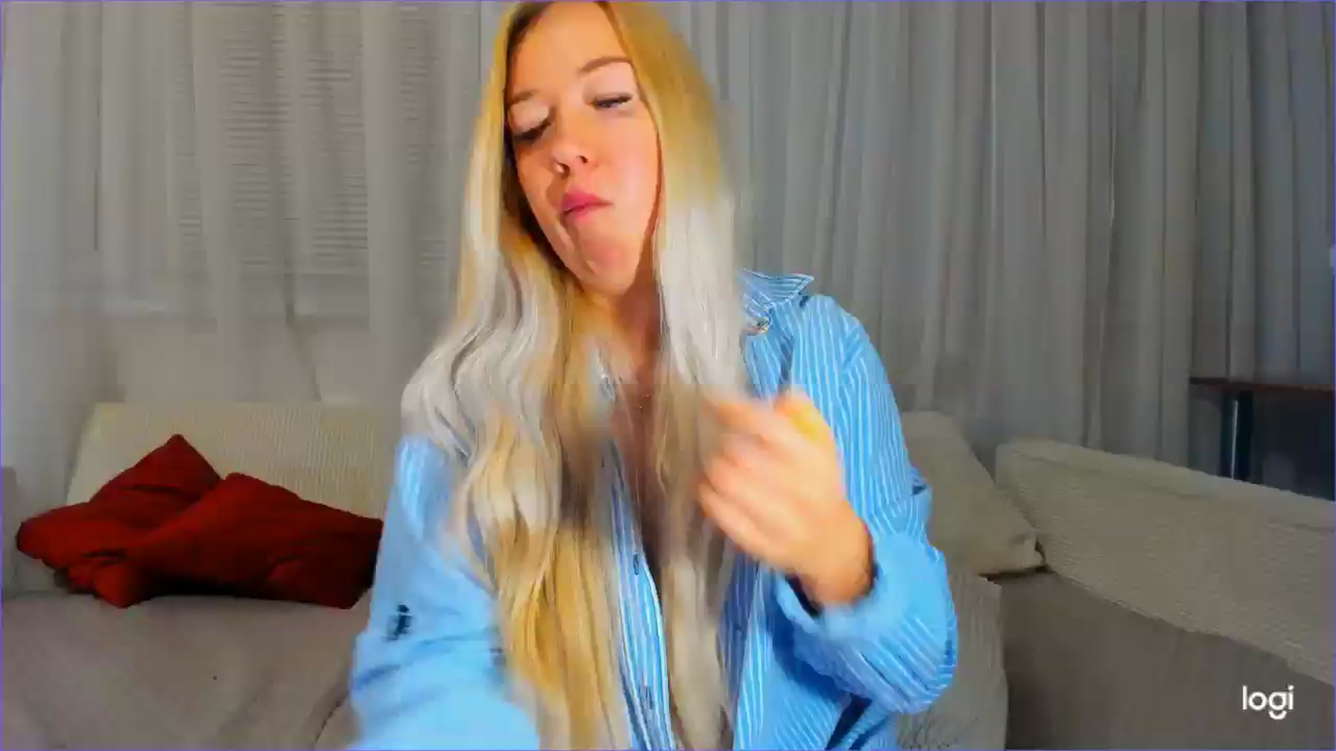 Gallery image thumbnail from FlamingoDream's myfreecams stream on, 04/07/2026, 02:13 image 15 of 20