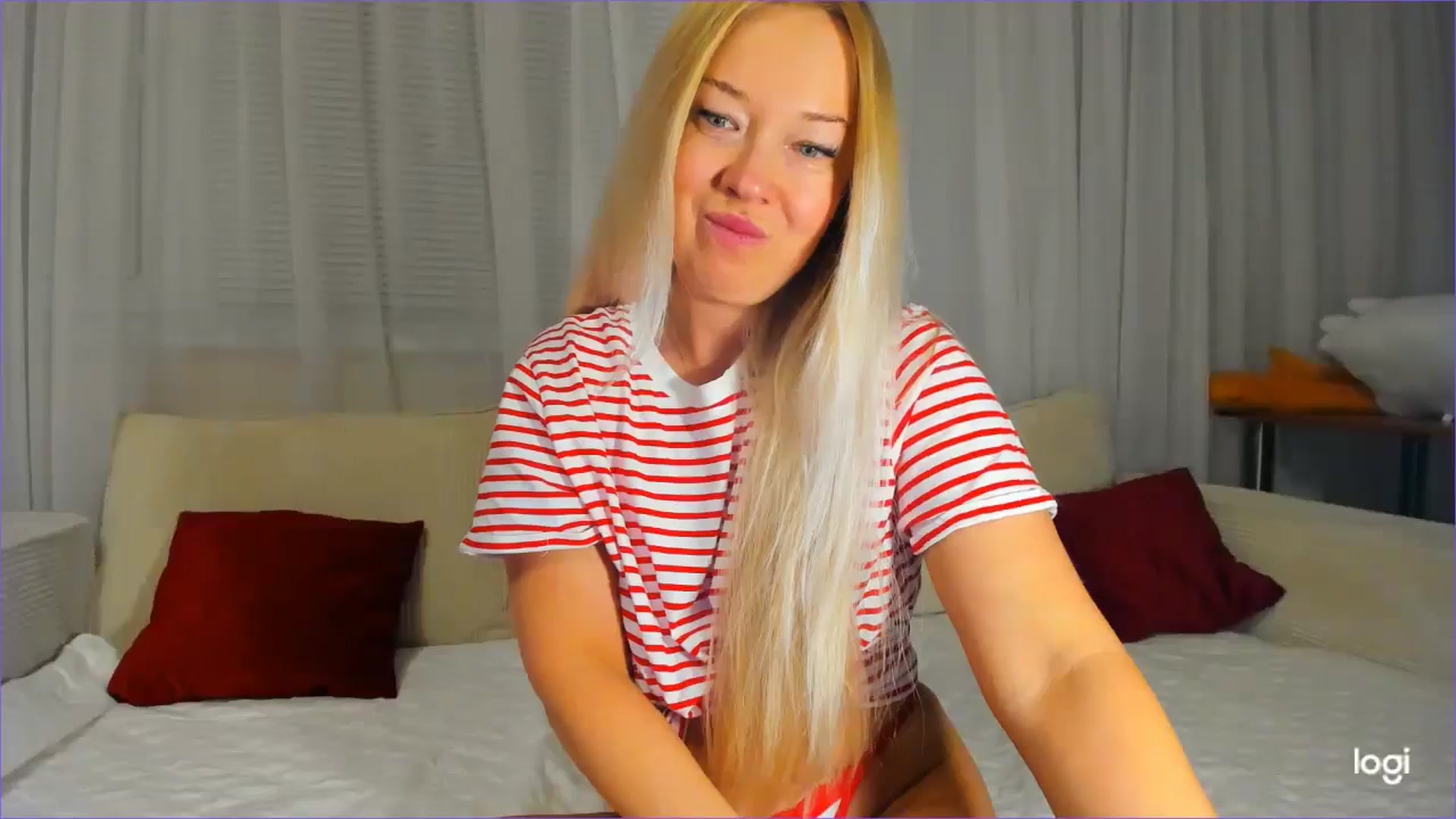 Gallery image thumbnail from FlamingoDream's myfreecams stream on, 04/14/2026, 01:23 image 19 of 20