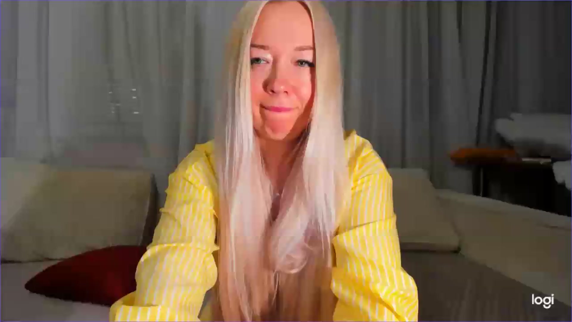 Gallery image thumbnail from FlamingoDream's myfreecams stream on, 06/09/2026, 24:44 image 8 of 20