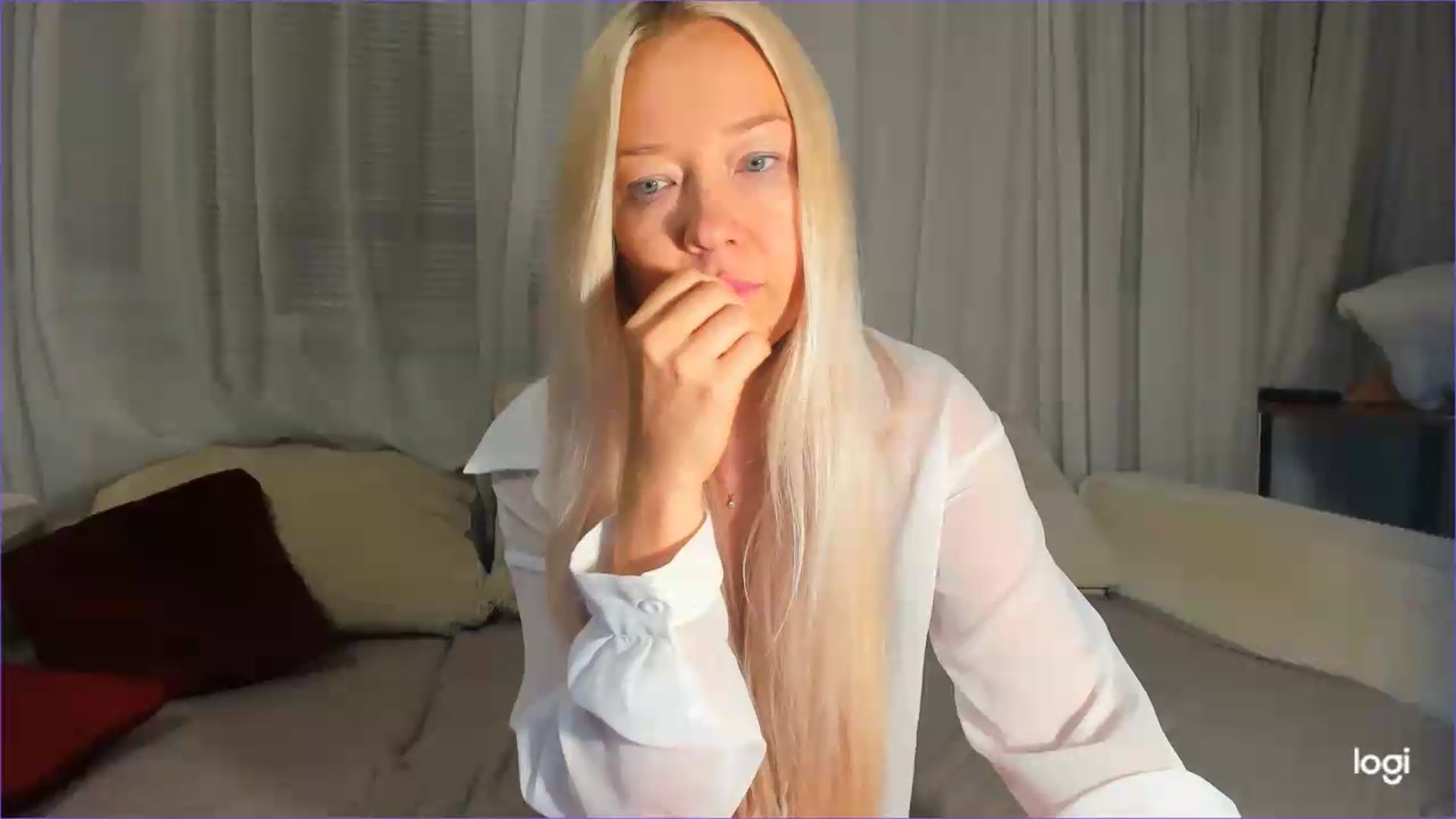 Gallery image thumbnail from FlamingoDream's myfreecams stream on, 07/17/2026, 24:54 image 11 of 20