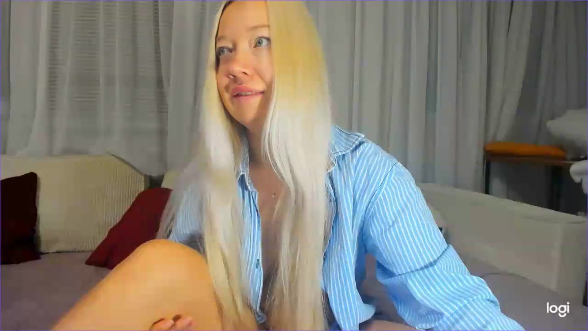 Gallery image thumbnail from FlamingoDream's myfreecams stream on, 07/20/2026, 23:36 image 16 of 20