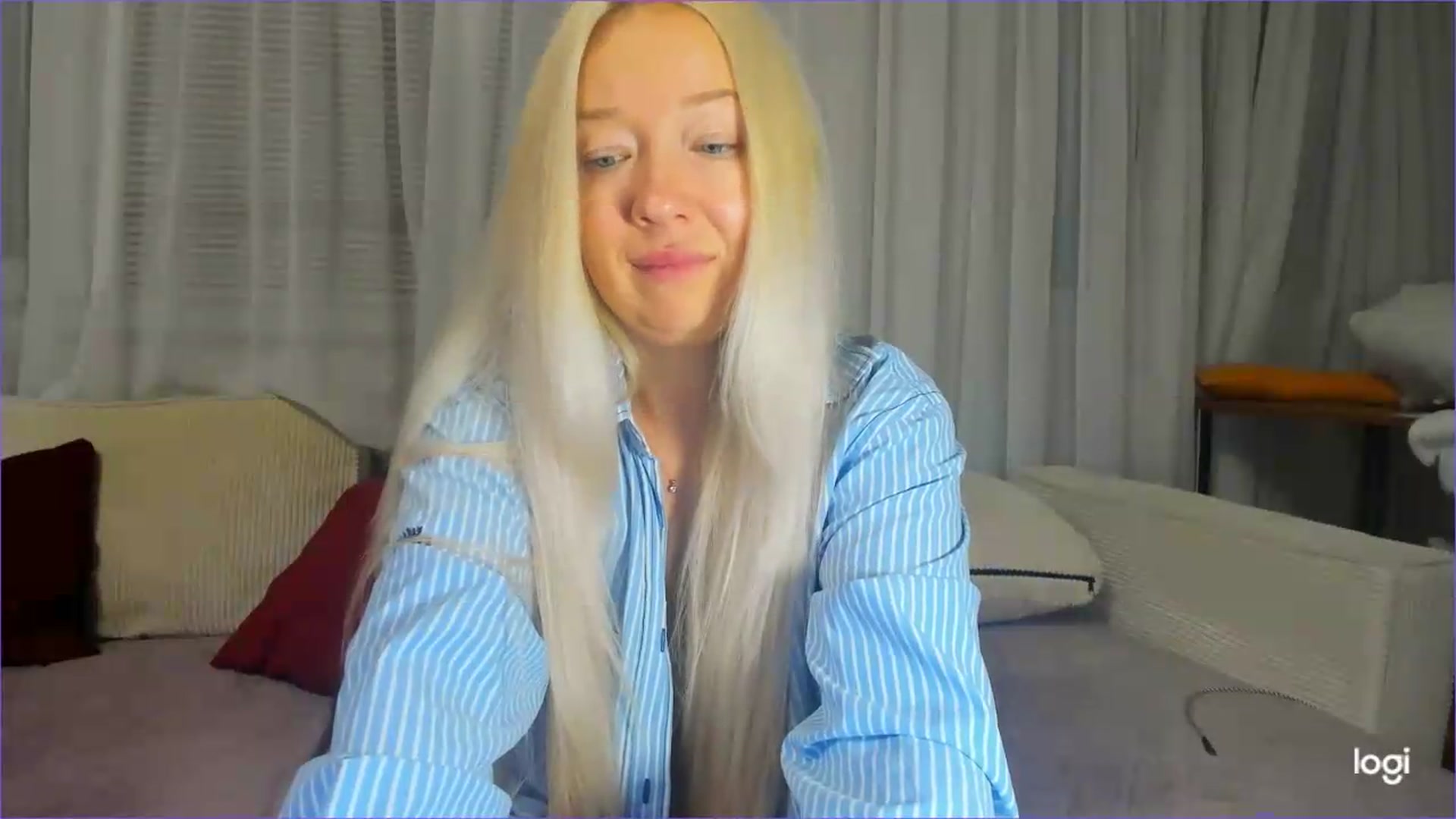 Gallery image thumbnail from FlamingoDream's myfreecams stream on, 07/20/2026, 23:36 image 5 of 20