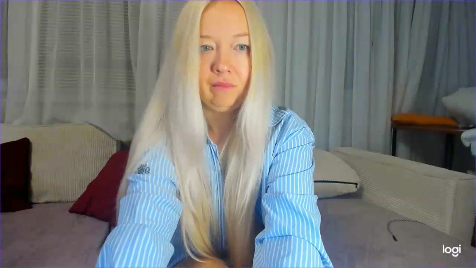 Gallery image thumbnail from FlamingoDream's myfreecams stream on, 07/20/2026, 23:36 image 14 of 20