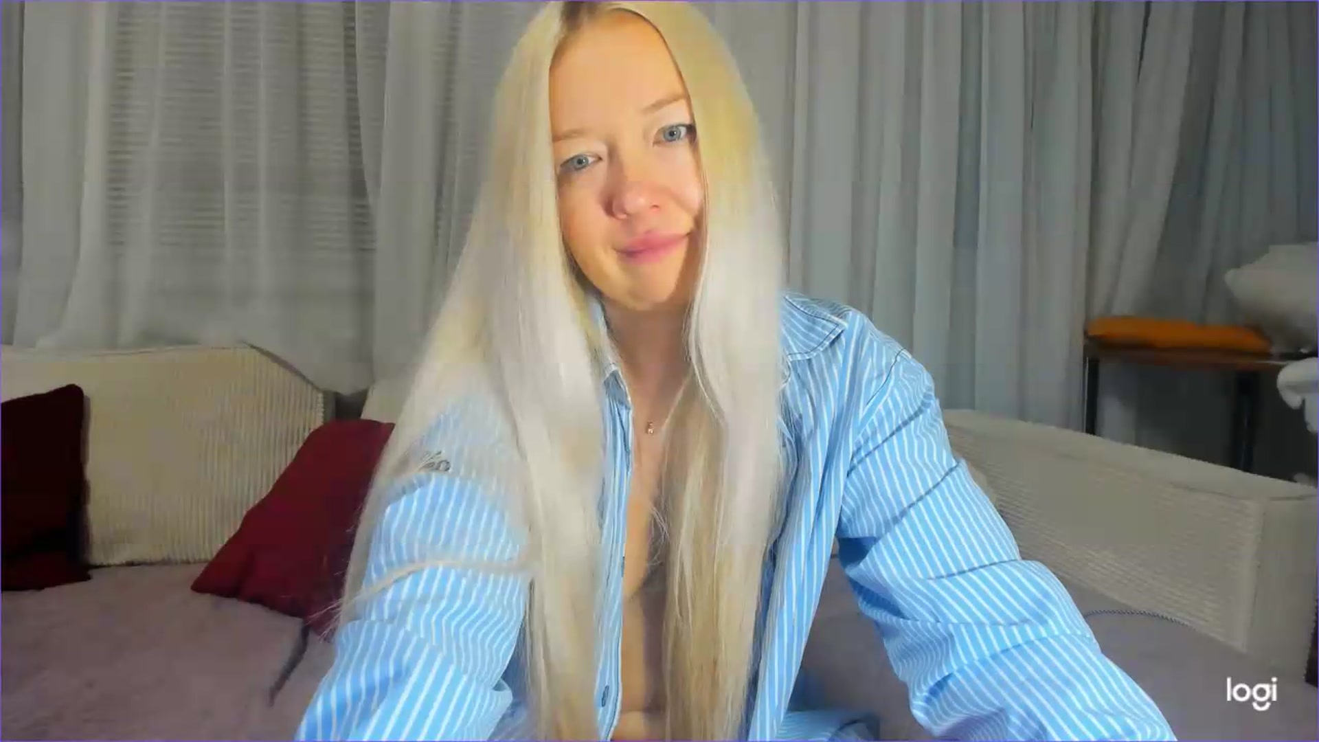 Gallery image thumbnail from FlamingoDream's myfreecams stream on, 07/20/2026, 23:36 image 12 of 20
