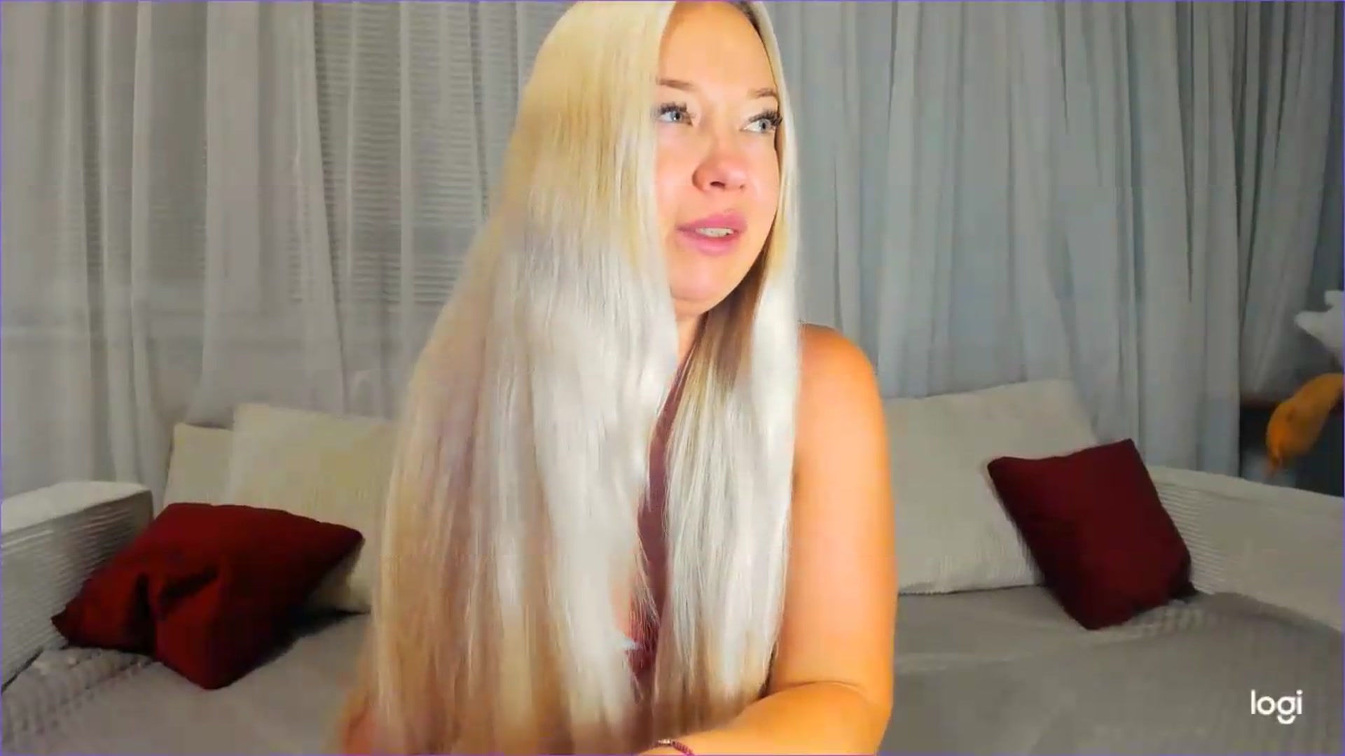 Gallery image thumbnail from FlamingoDream's myfreecams stream on, 08/12/2026, 21:41 image 9 of 20