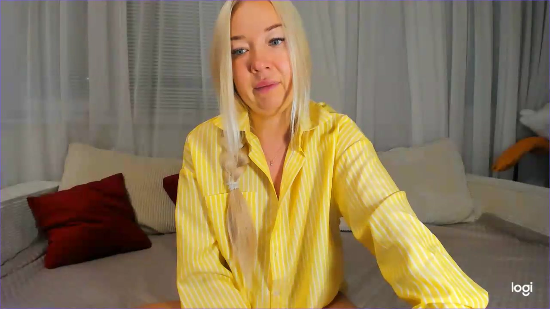 Gallery image thumbnail from FlamingoDream's myfreecams stream on, 08/18/2026, 21:30 image 18 of 20