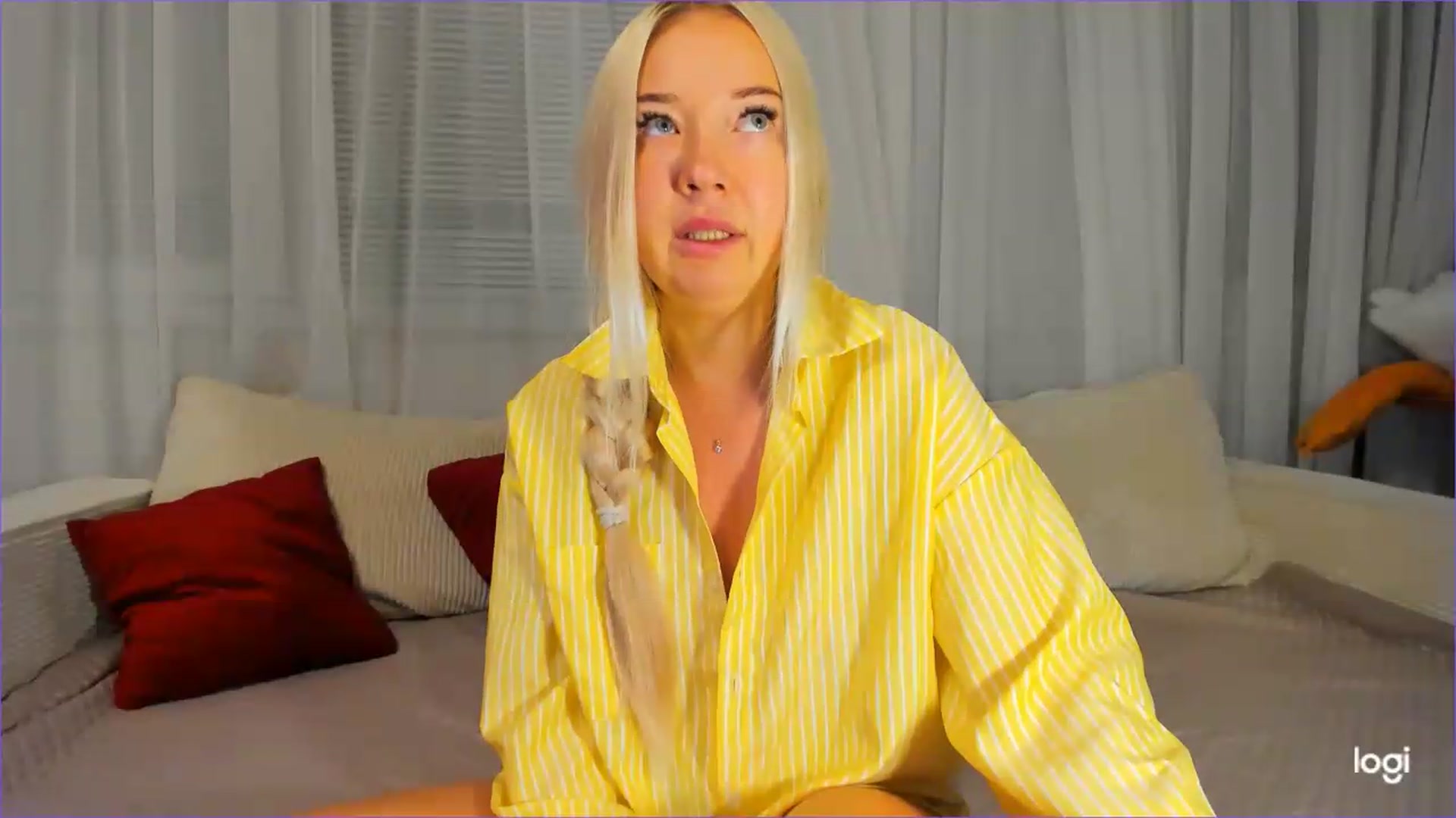 Gallery image thumbnail from FlamingoDream's myfreecams stream on, 08/18/2026, 23:11 image 12 of 20