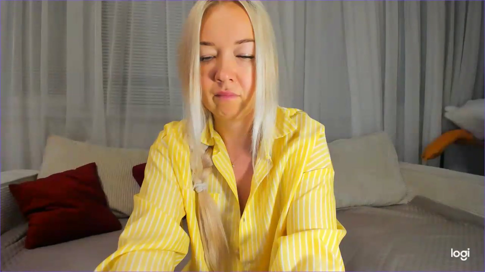 Gallery image thumbnail from FlamingoDream's myfreecams stream on, 08/18/2026, 23:11 image 18 of 20