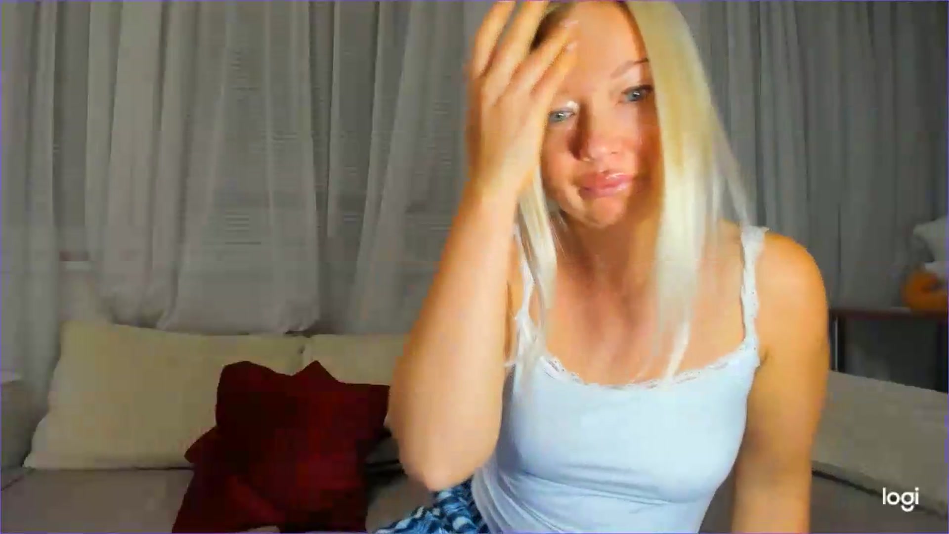 Gallery image thumbnail from FlamingoDream's myfreecams stream on, 09/10/2026, 01:33 image 20 of 20