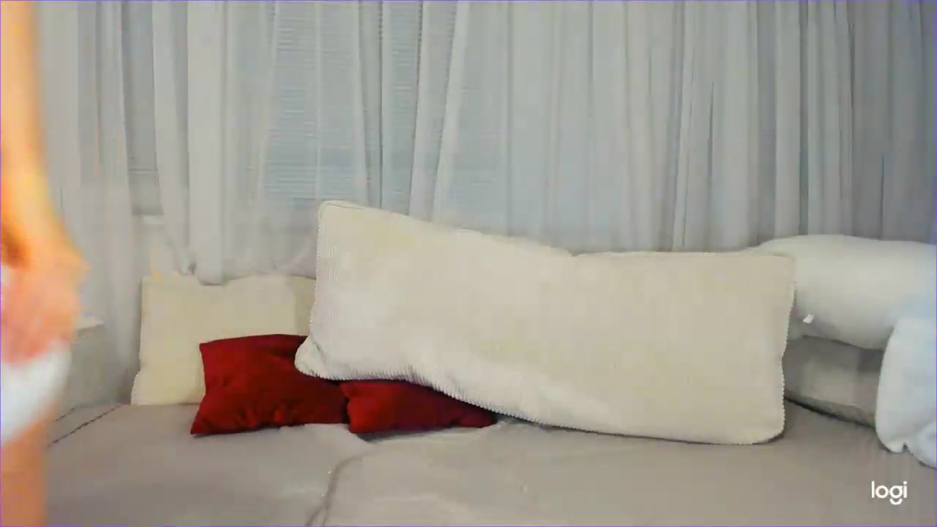Gallery image thumbnail from FlamingoDream's myfreecams stream on, 09/11/2026, 01:36 image 14 of 20