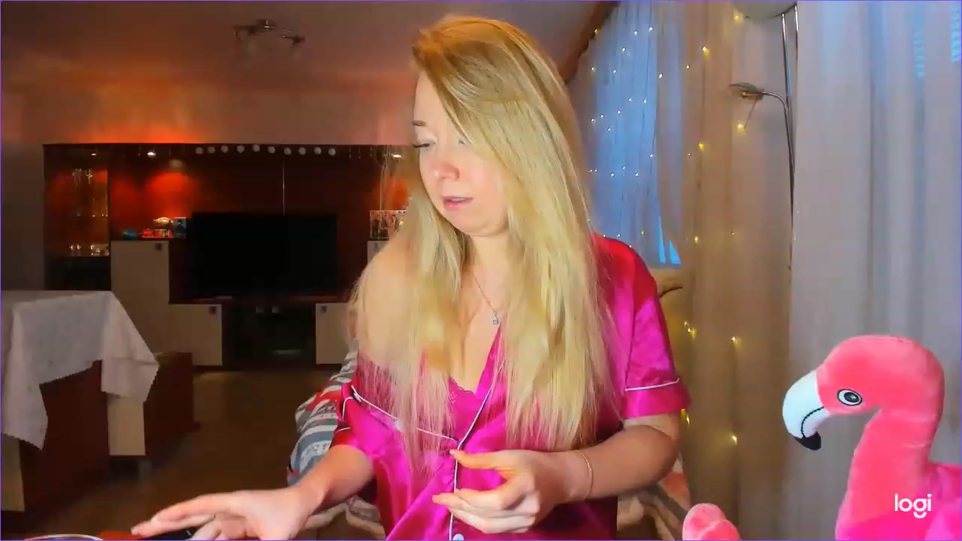 Gallery image thumbnail from FlamingoParty's myfreecams stream on, 01/28/2023, 09:35 image 6 of 20