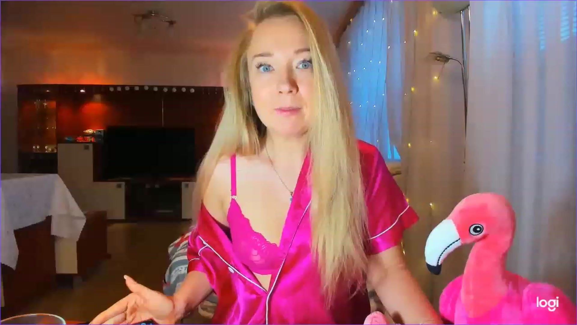 Gallery image thumbnail from FlamingoParty's myfreecams stream on, 01/28/2023, 09:35 image 19 of 20