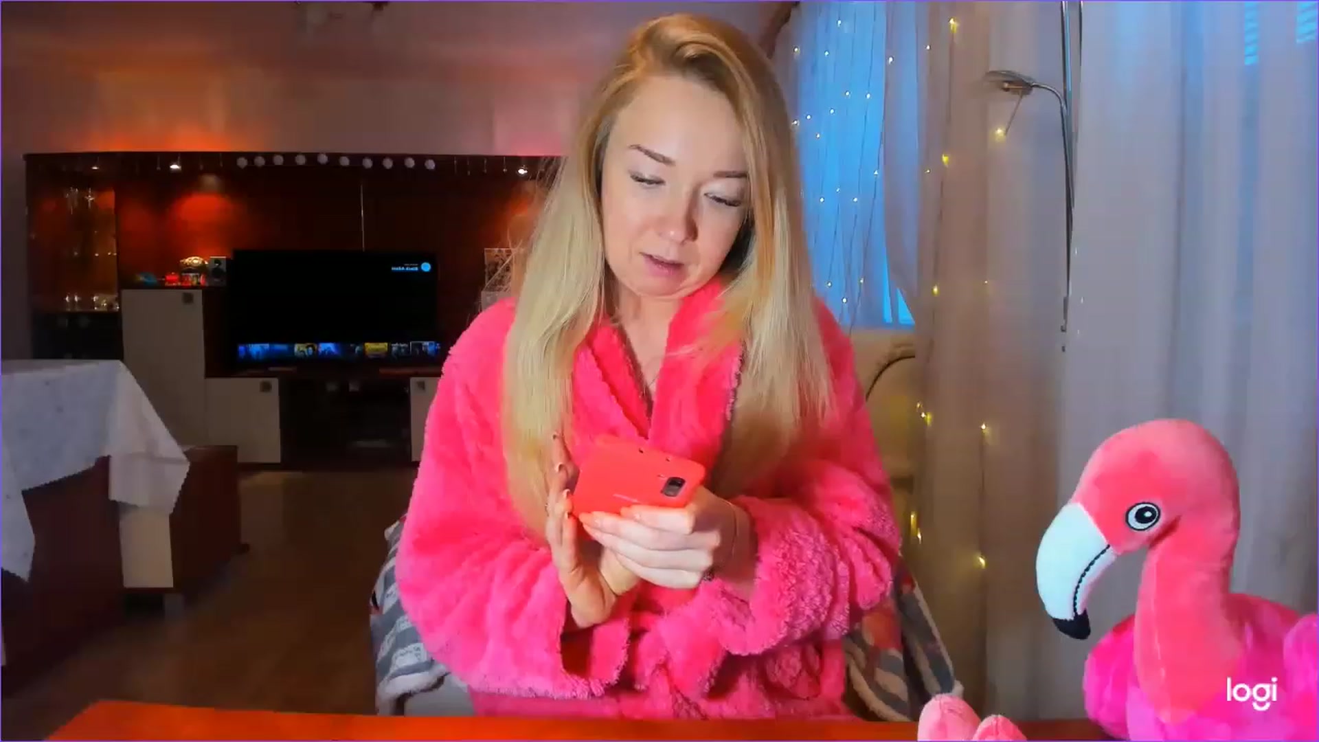 Gallery image thumbnail from FlamingoParty's myfreecams stream on, 01/28/2023, 11:00 image 17 of 20