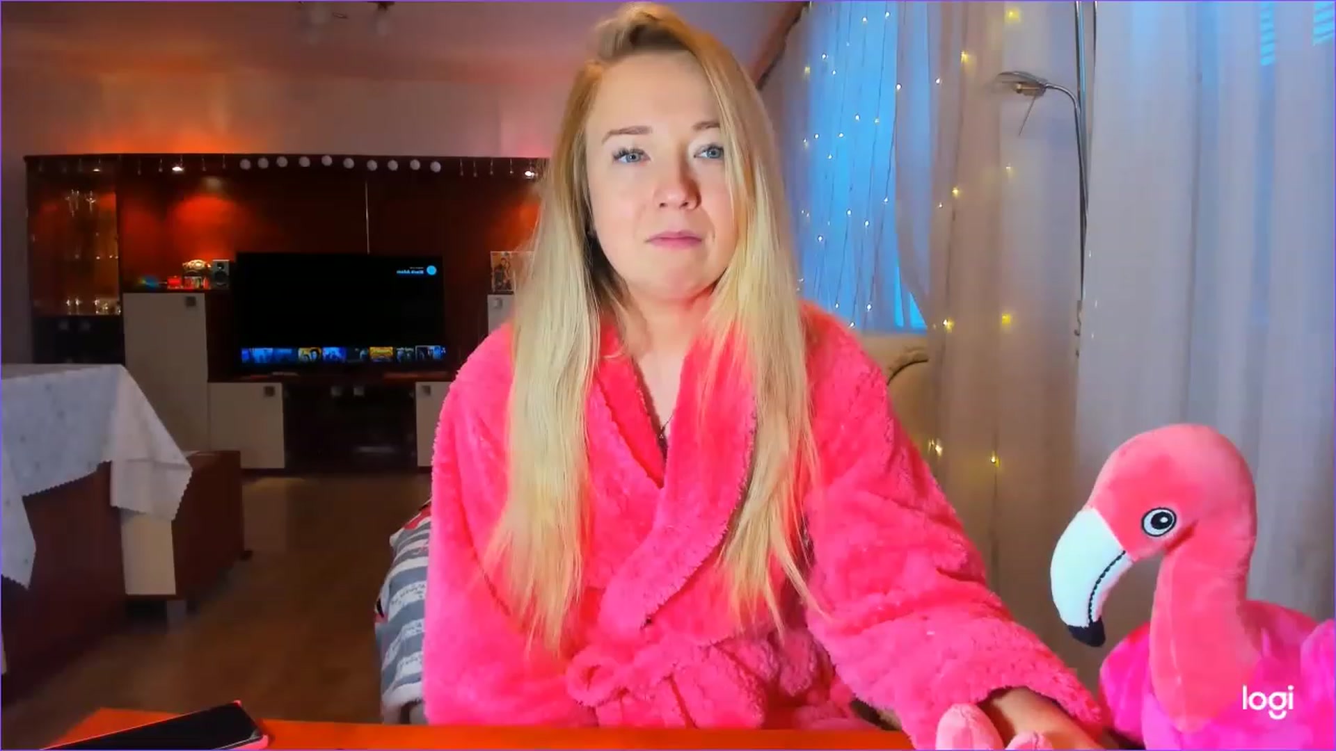 Gallery image thumbnail from FlamingoParty's myfreecams stream on, 01/28/2023, 11:00 image 15 of 20