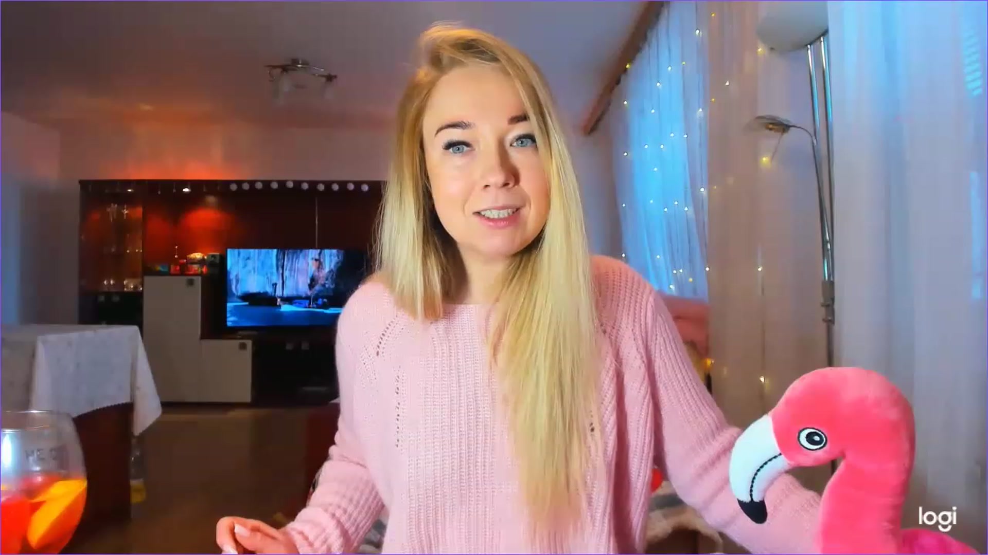 Gallery image thumbnail from FlamingoParty's myfreecams stream on, 02/01/2023, 08:57 image 15 of 20