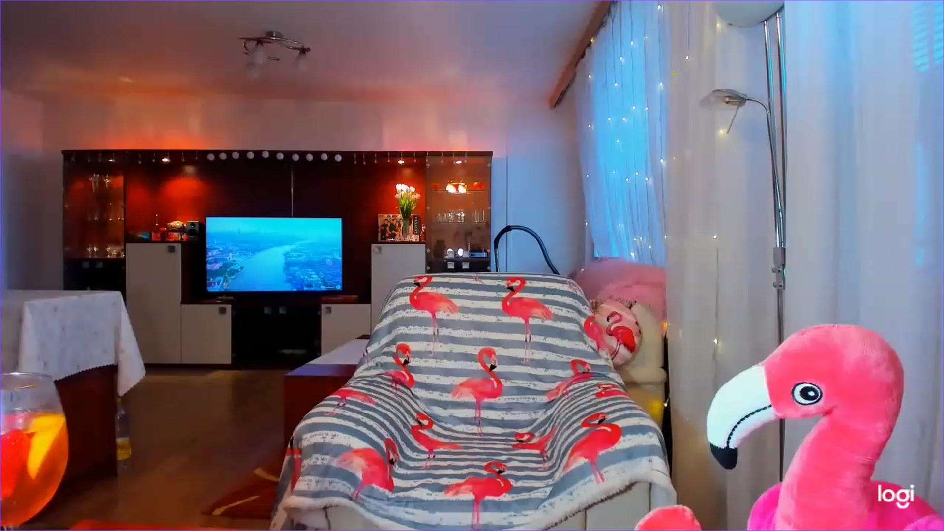 Gallery image thumbnail from FlamingoParty's myfreecams stream on, 02/01/2023, 08:57 image 2 of 20