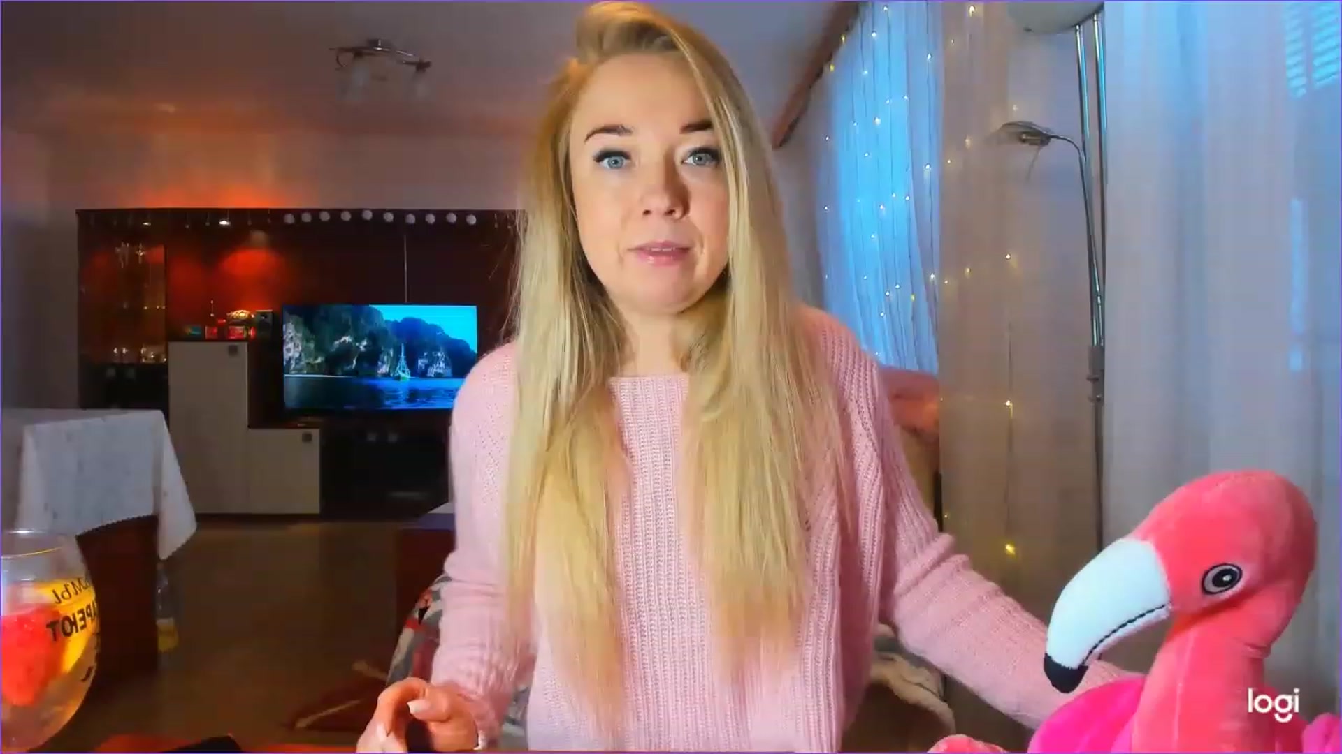 Gallery image thumbnail from FlamingoParty's myfreecams stream on, 02/01/2023, 09:56 image 3 of 20