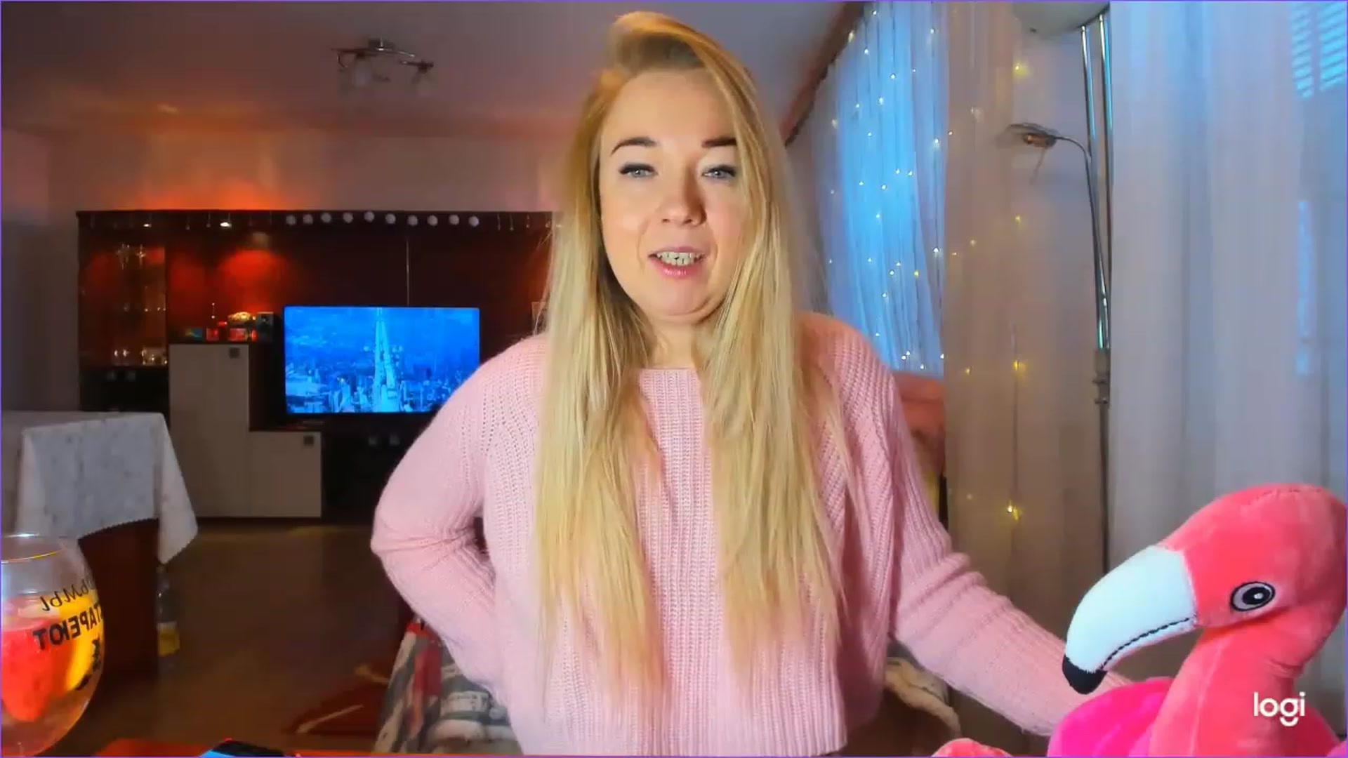 Gallery image thumbnail from FlamingoParty's myfreecams stream on, 02/01/2023, 09:56 image 13 of 20