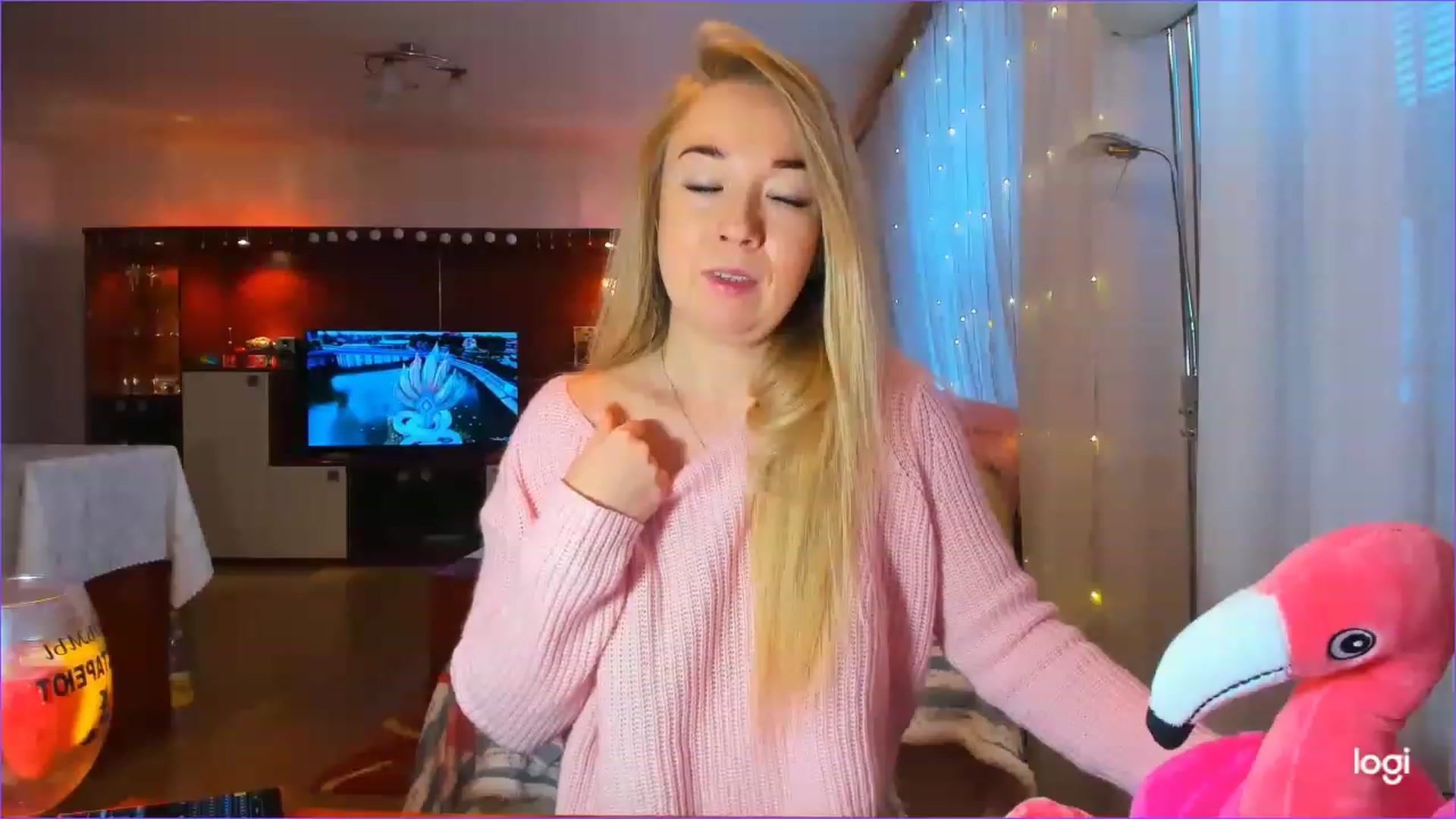 Gallery image thumbnail from FlamingoParty's myfreecams stream on, 02/01/2023, 09:56 image 17 of 20