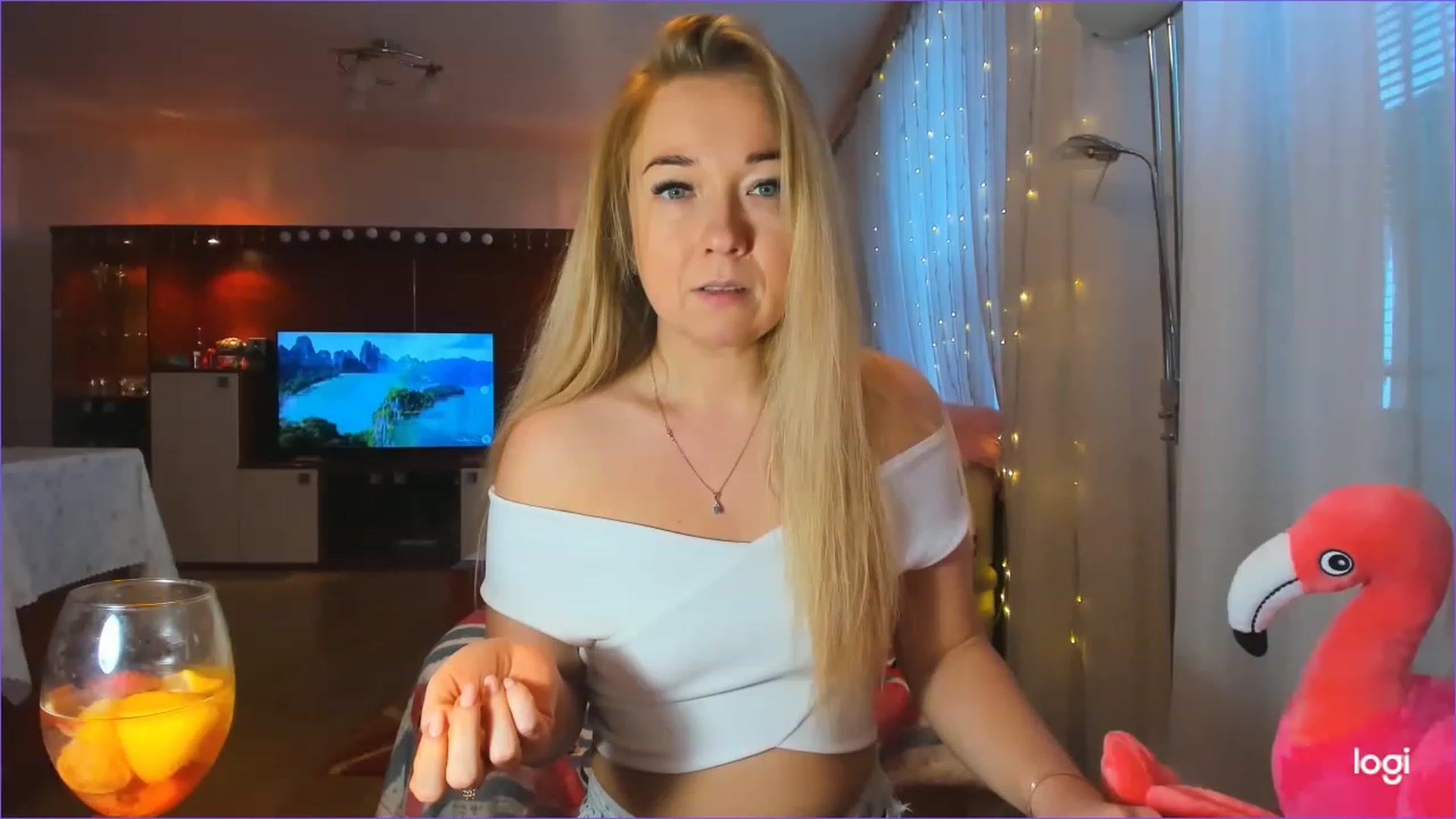 Gallery image thumbnail from FlamingoParty's myfreecams stream on, 02/02/2023, 11:36 image 1 of 20
