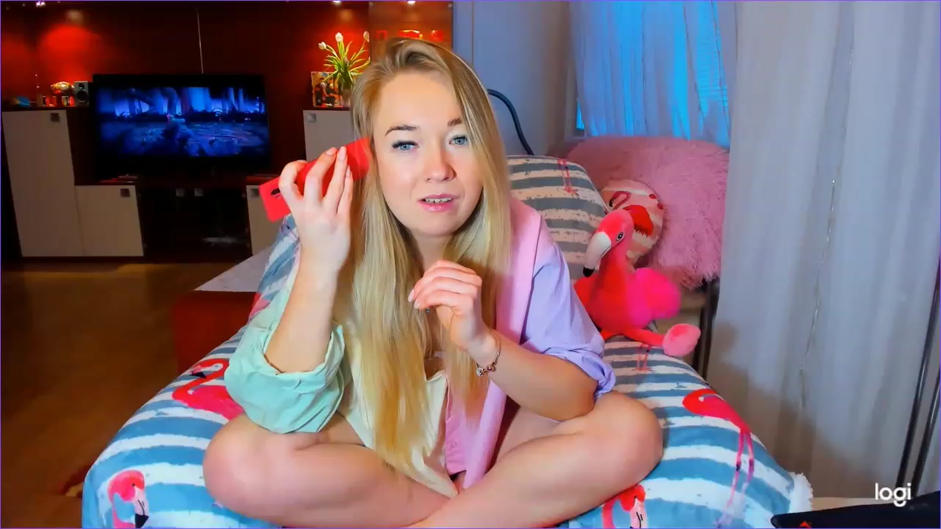 Gallery image thumbnail from FlamingoParty's myfreecams stream on, 02/03/2023, 13:16 image 3 of 20