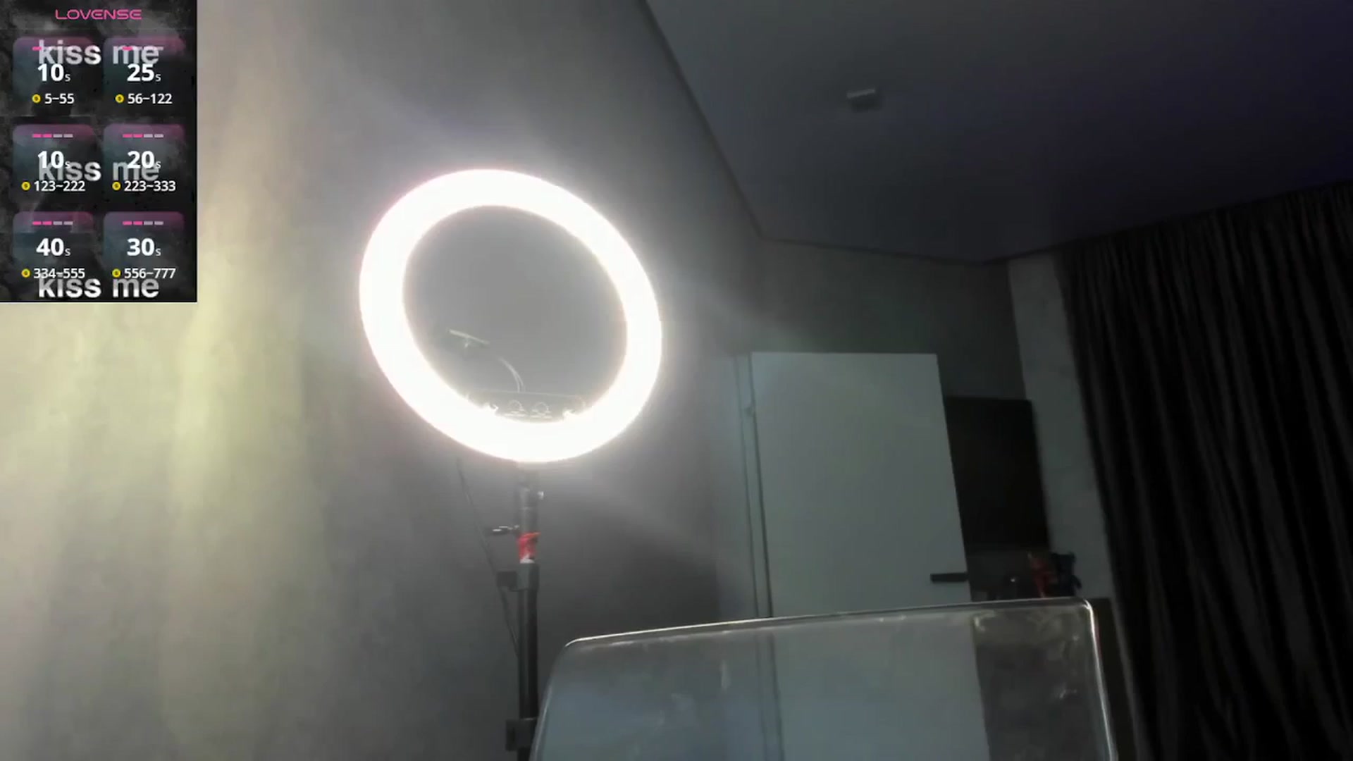 Gallery image thumbnail from FlawlessK's myfreecams stream on, 09/15/2025, 16:39 image 16 of 20