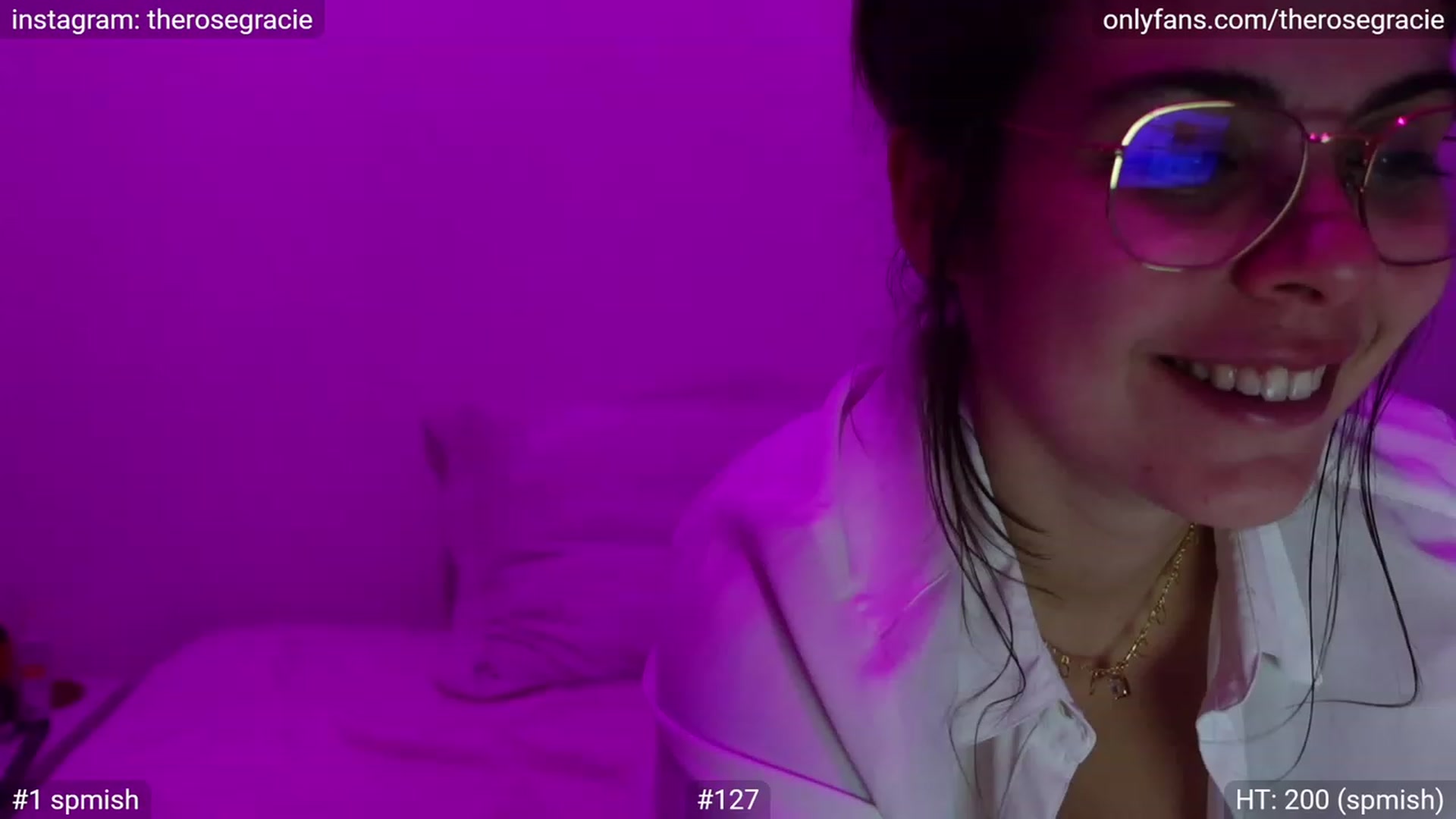 Gallery image thumbnail from FlexibleGirl_'s myfreecams stream on, 06/20/2023, 07:22 image 15 of 20