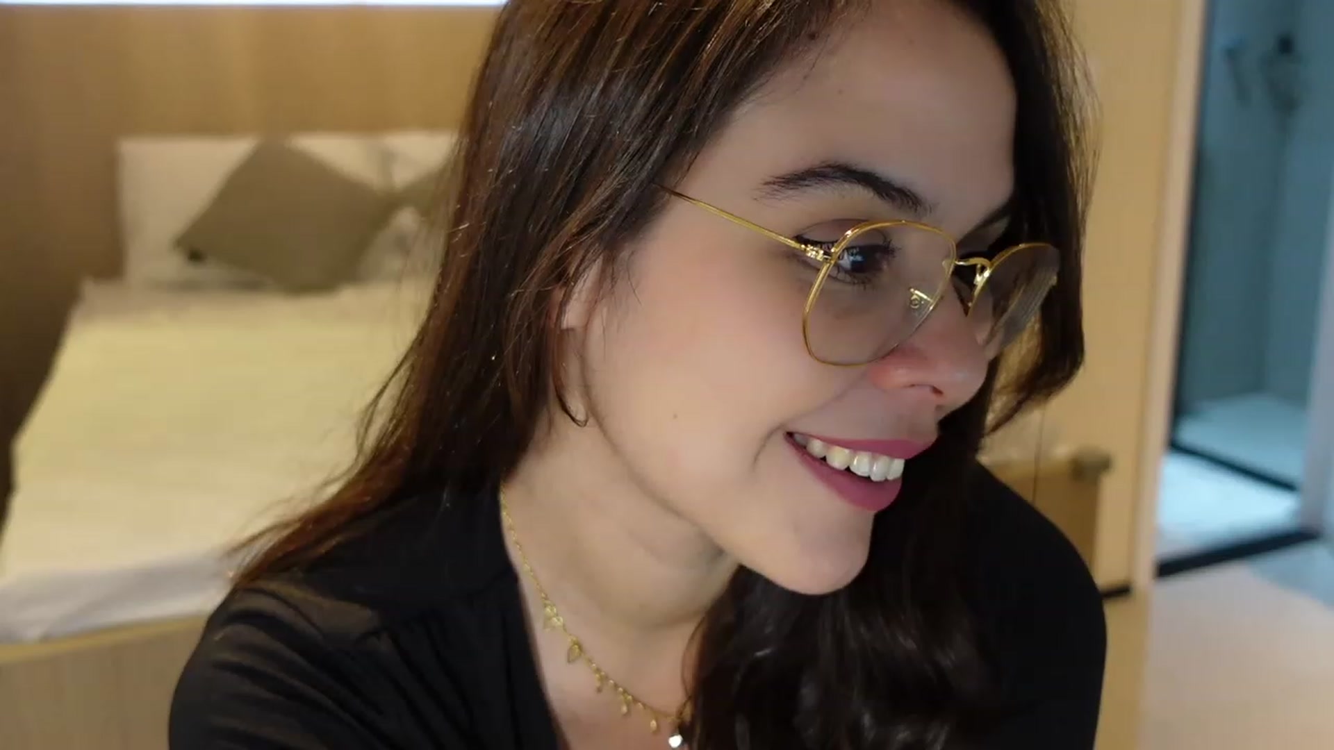 Gallery image thumbnail from FlexibleGirl_'s myfreecams stream on, 06/24/2023, 04:00 image 8 of 20