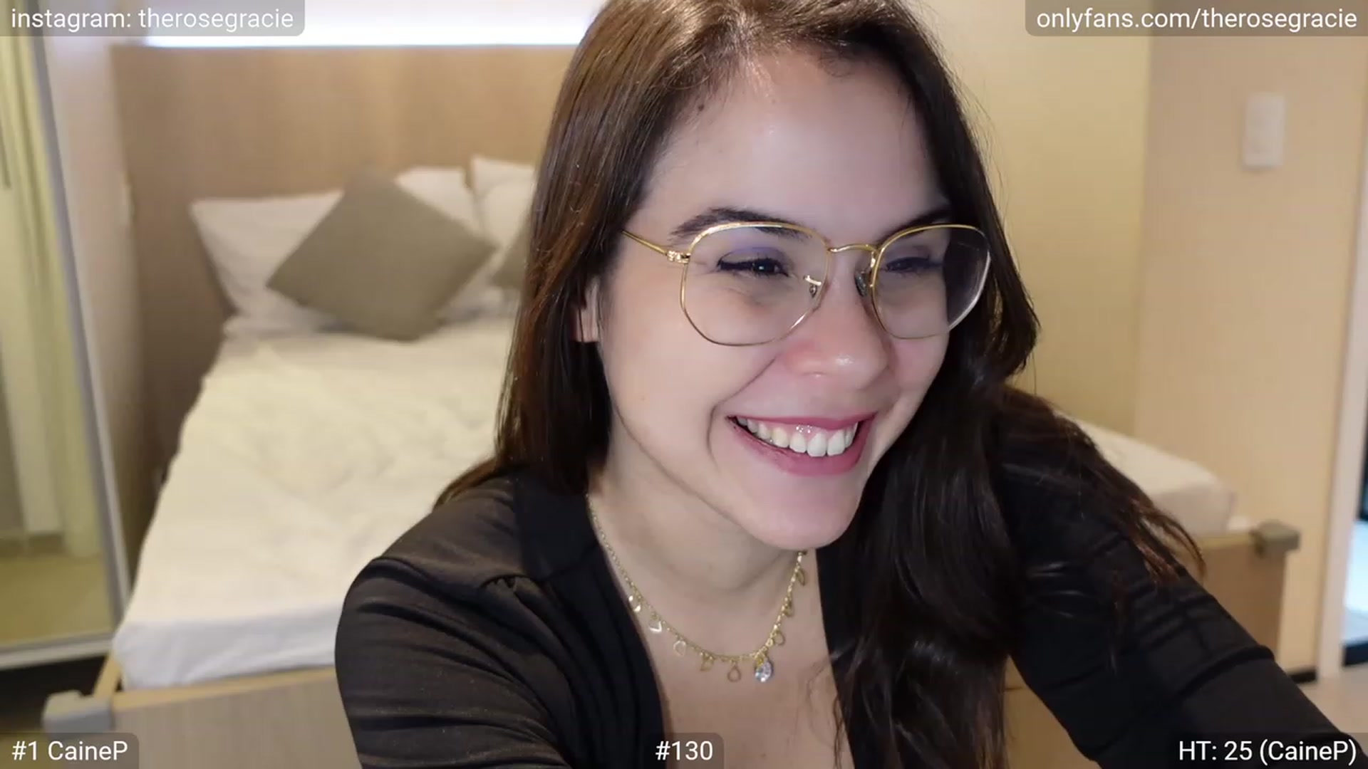 Gallery image thumbnail from FlexibleGirl_'s myfreecams stream on, 06/24/2023, 07:40 image 12 of 20