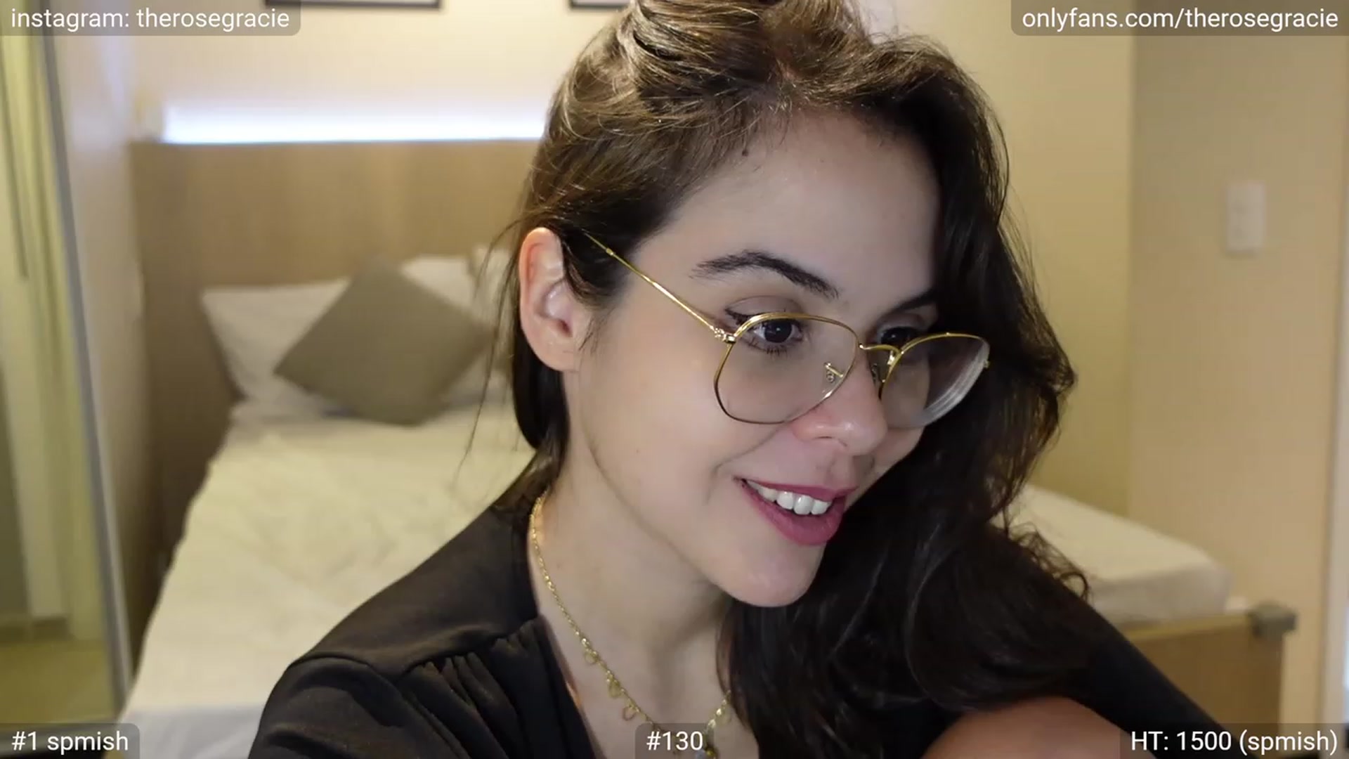 Gallery image thumbnail from FlexibleGirl_'s myfreecams stream on, 06/24/2023, 07:40 image 5 of 20