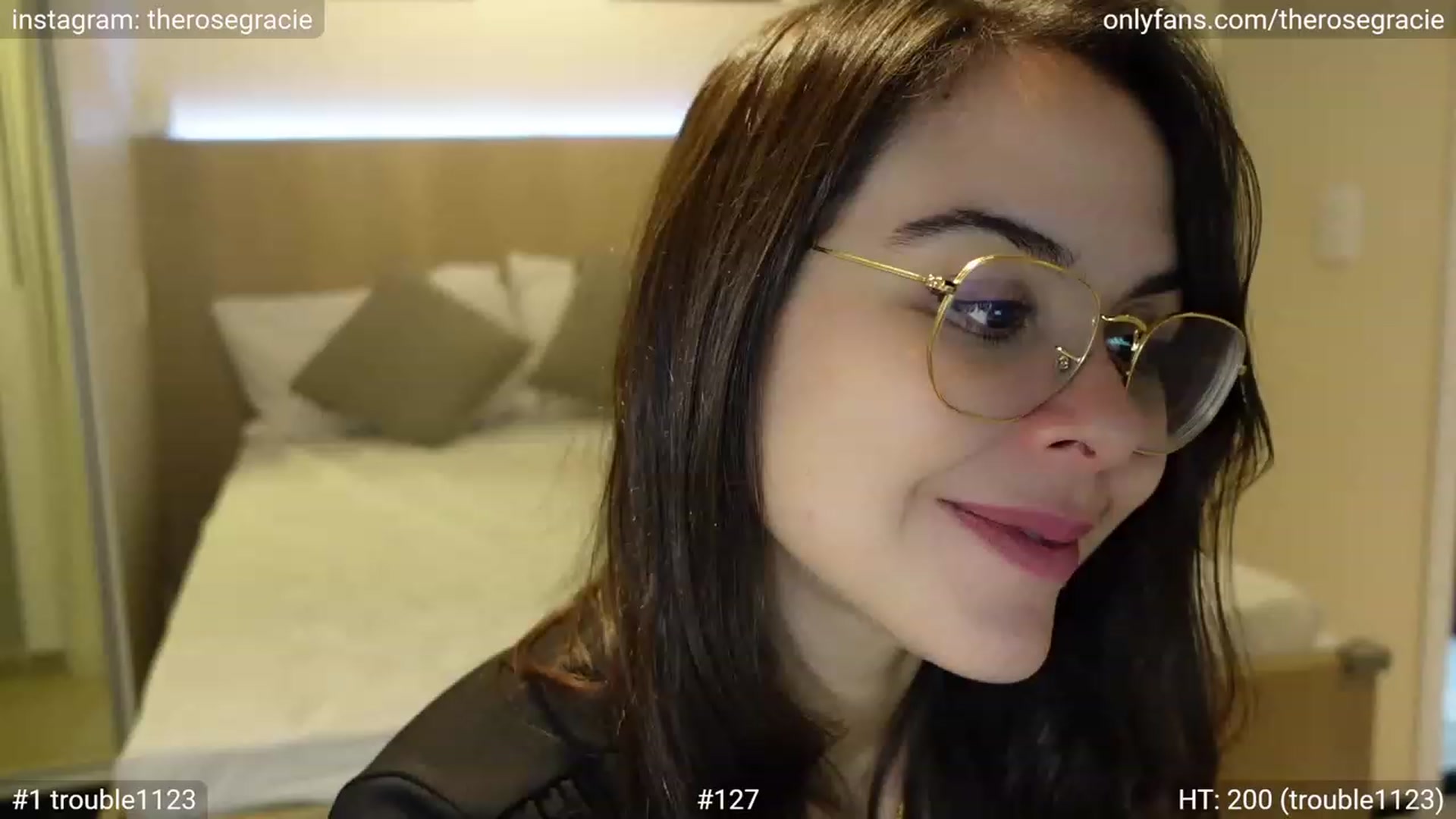 Gallery image thumbnail from FlexibleGirl_'s myfreecams stream on, 06/24/2023, 08:27 image 1 of 20