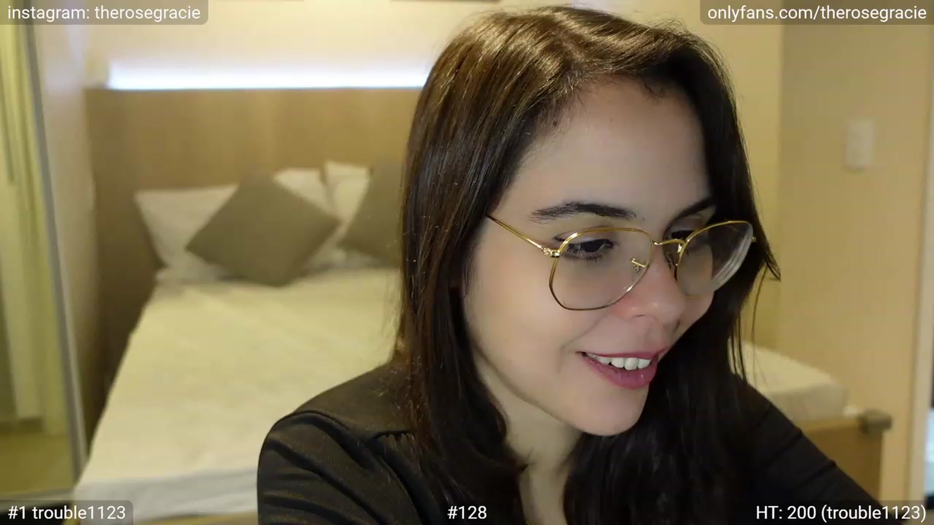 Gallery image thumbnail from FlexibleGirl_'s myfreecams stream on, 06/24/2023, 08:27 image 9 of 20