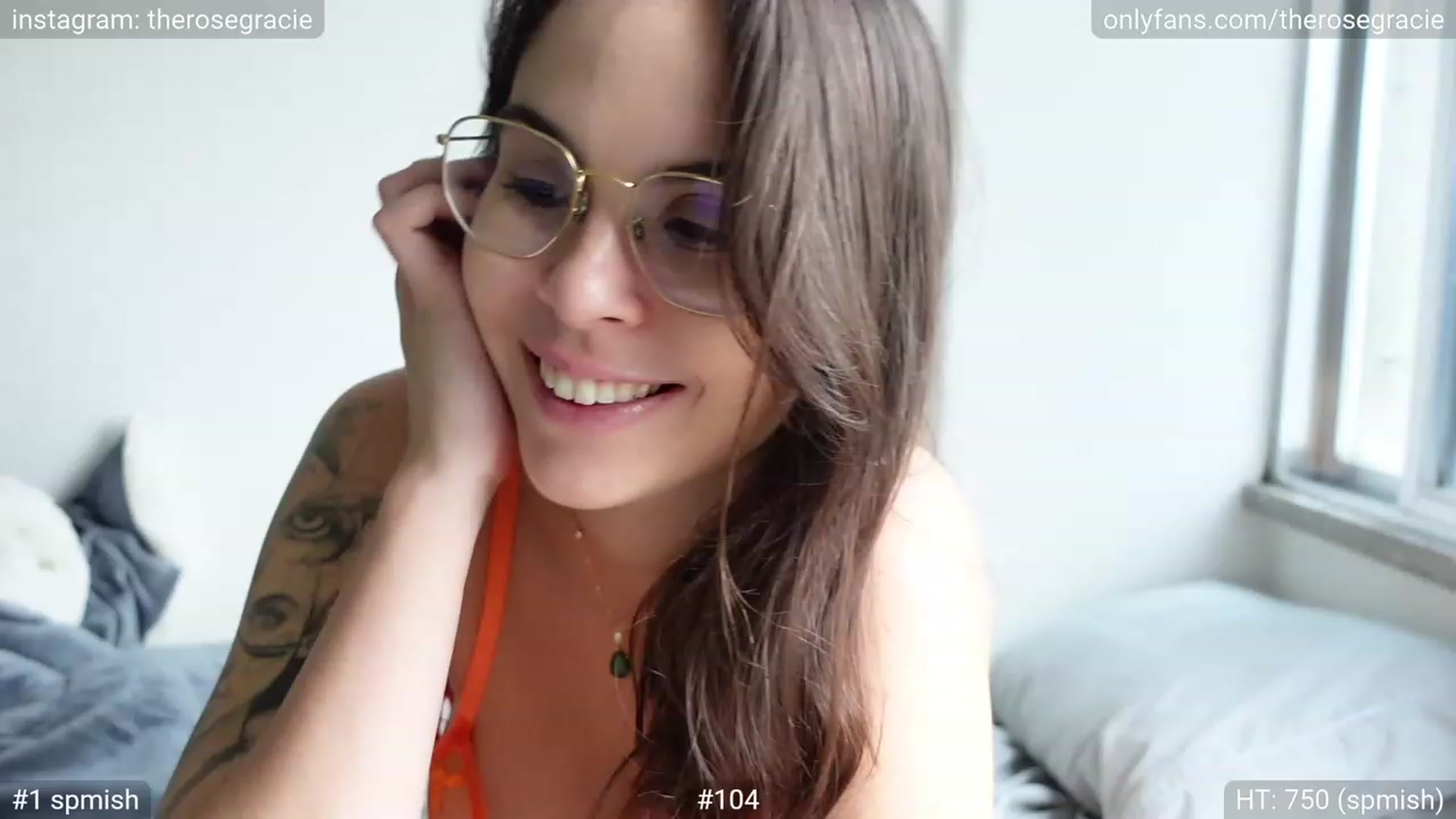 Gallery image thumbnail from FlexibleGirl_'s myfreecams stream on, 07/09/2023, 18:30 image 14 of 20