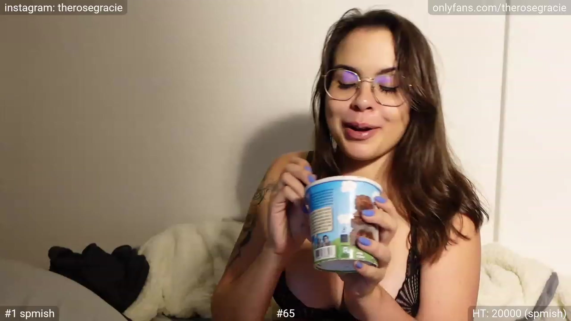 Gallery image thumbnail from FlexibleGirl_'s myfreecams stream on, 07/10/2023, 05:00 image 7 of 20