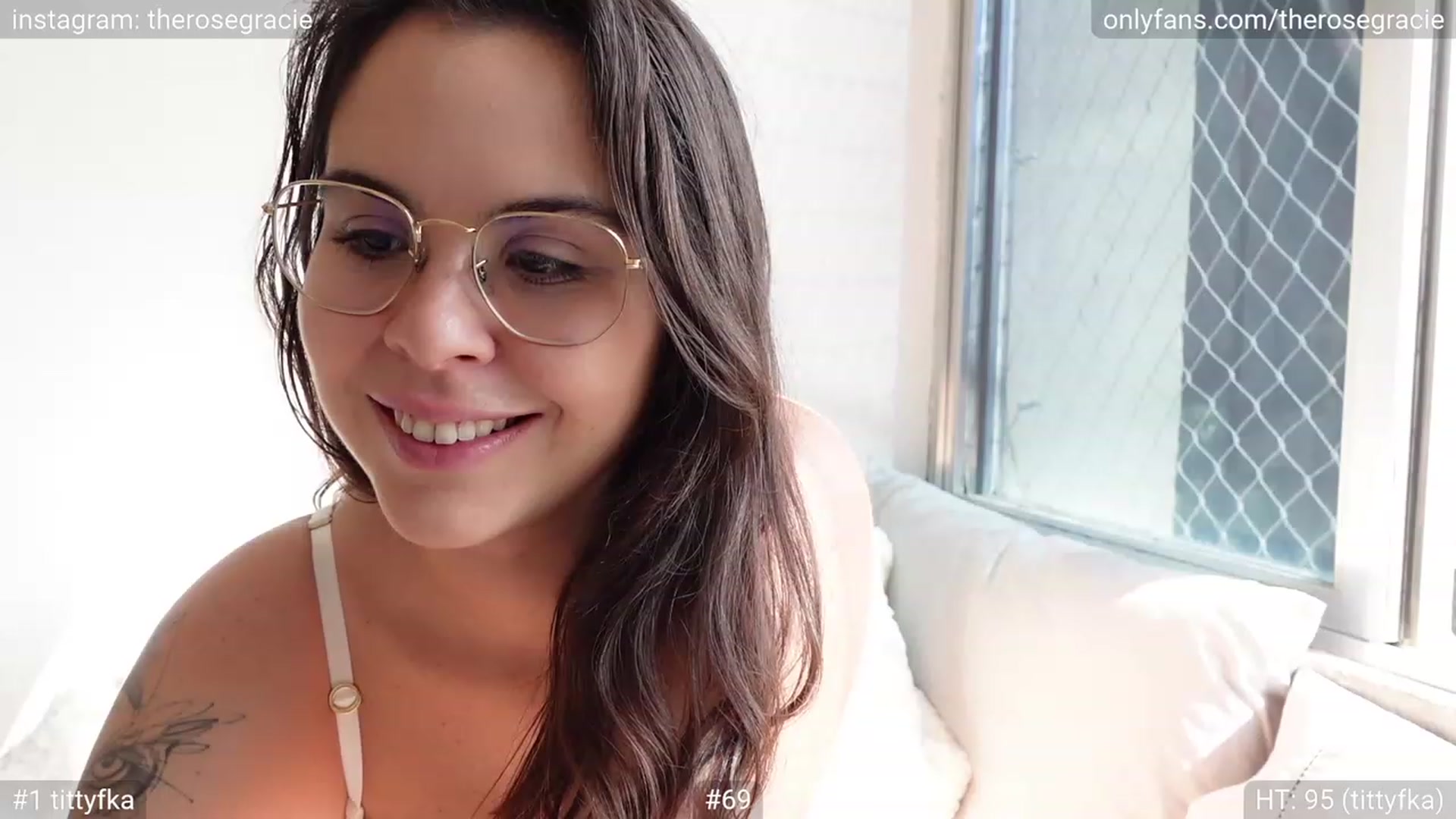 Gallery image thumbnail from FlexibleGirl_'s myfreecams stream on, 07/10/2023, 15:17 image 5 of 20