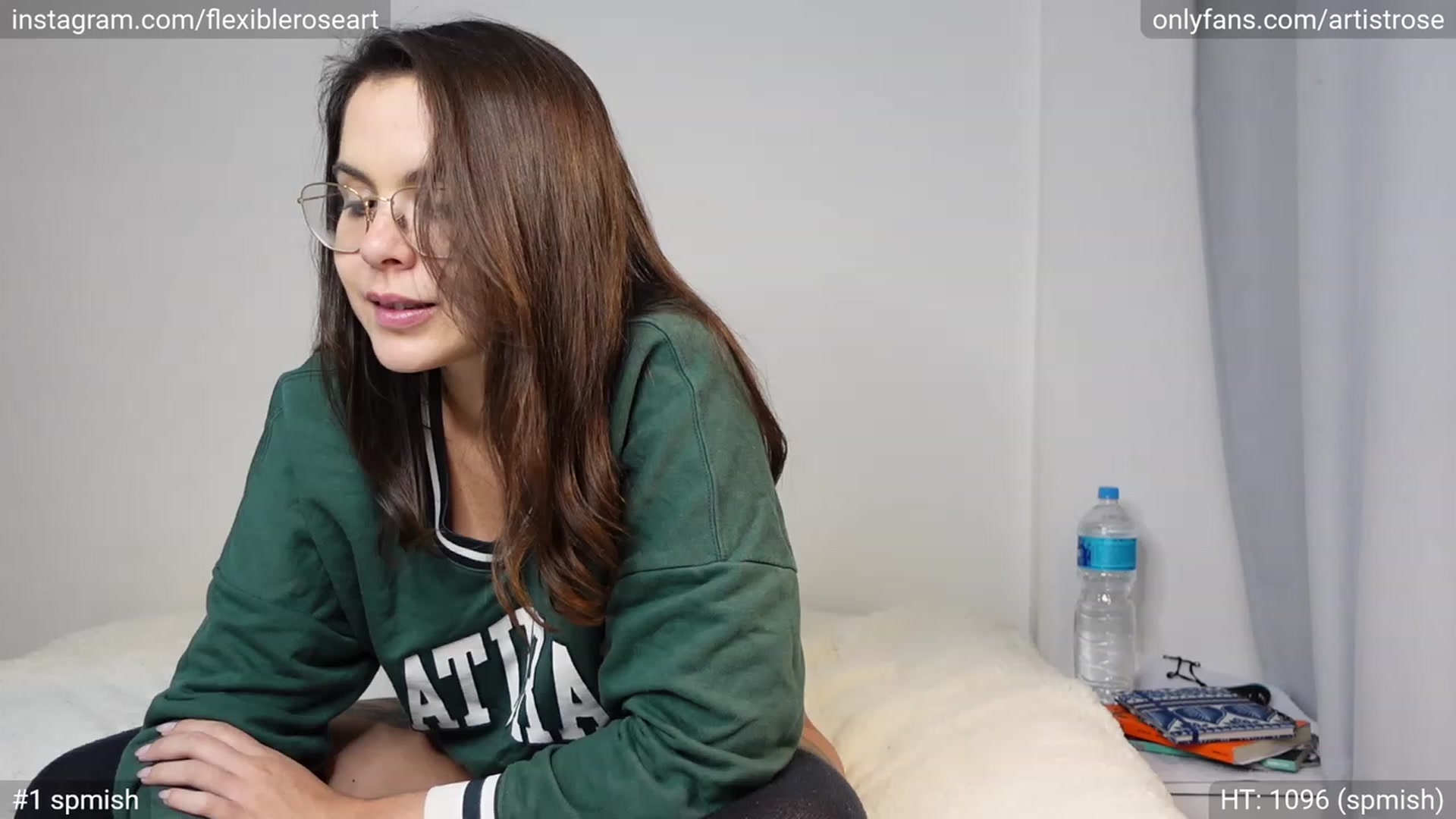 Gallery image thumbnail from FlexibleRose's myfreecams stream on, 08/29/2023, 03:19 image 16 of 20