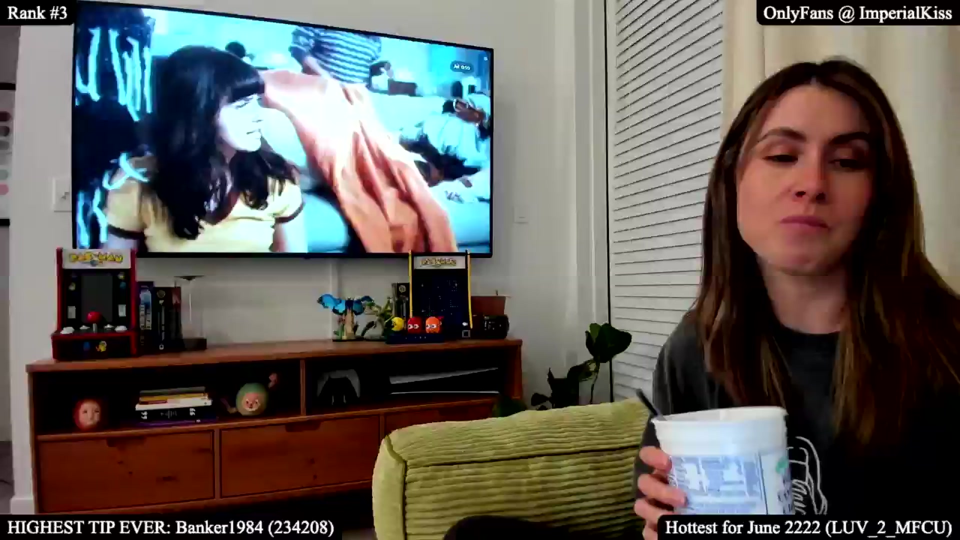 Gallery image thumbnail from FlinchKiss's myfreecams stream on, 06/16/2025, 06:21 image 10 of 20