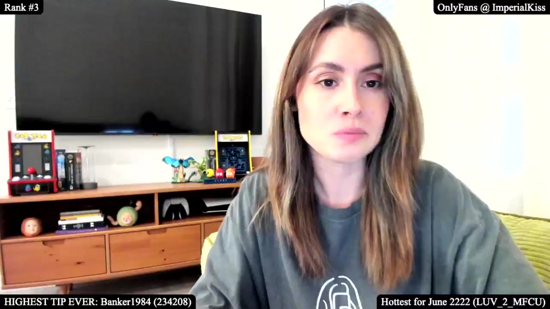 Gallery image thumbnail from FlinchKiss's myfreecams stream on, 06/16/2025, 06:21 image 2 of 20